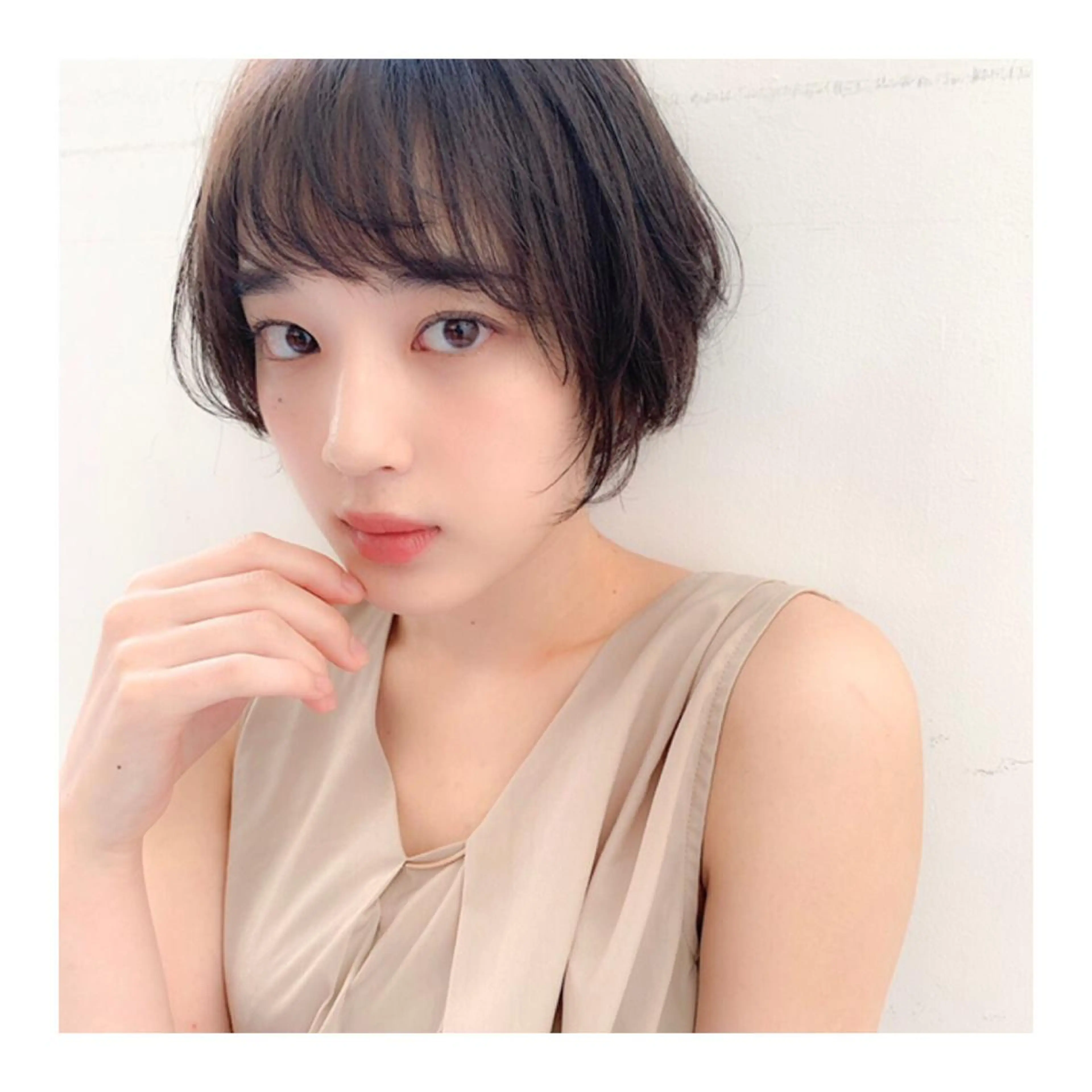 ショート カラー ショートヘア カット ハイトーン特化🌟 仲川和人のヘアスタイル