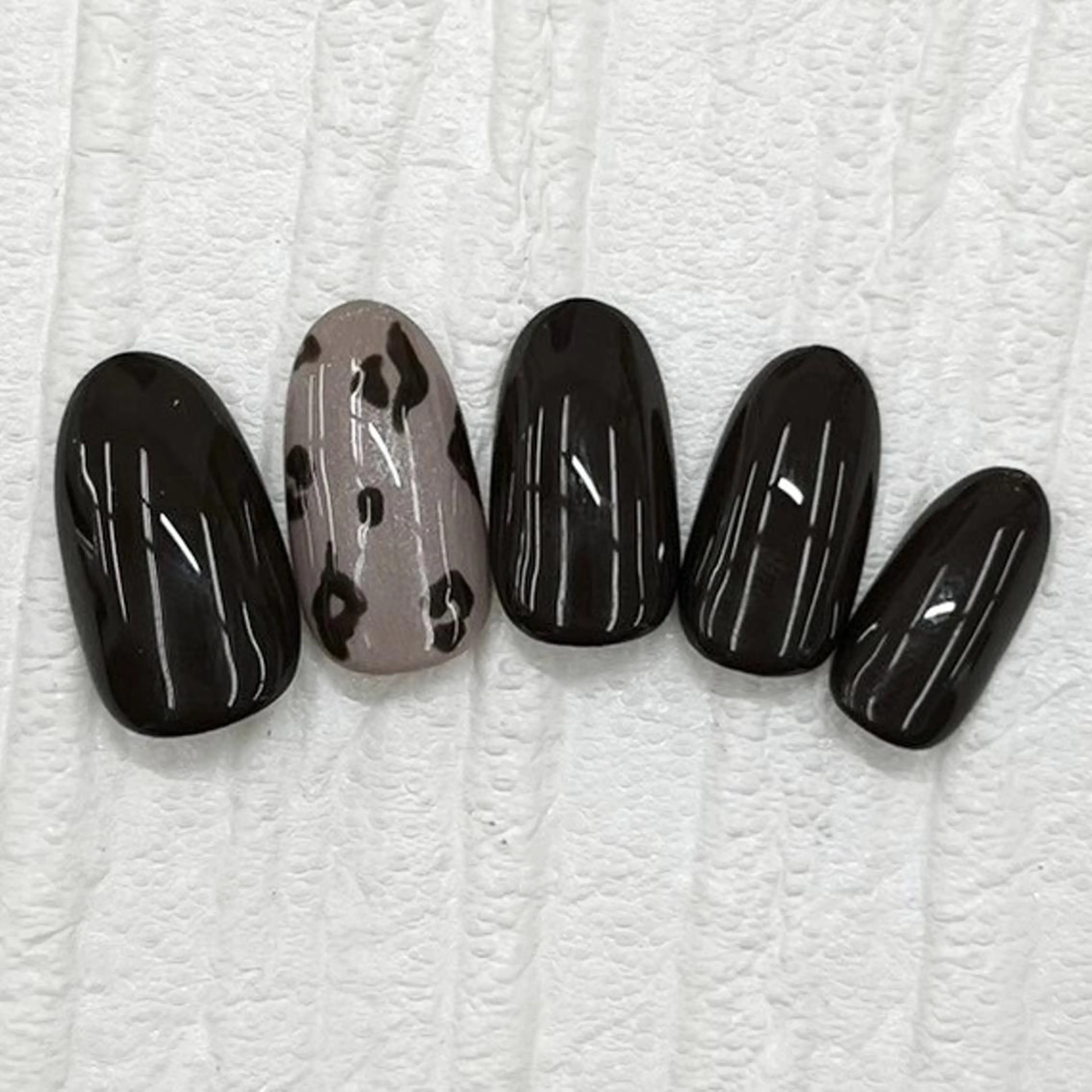 ネイル Nail salon Honey Beeのネイルデザイン