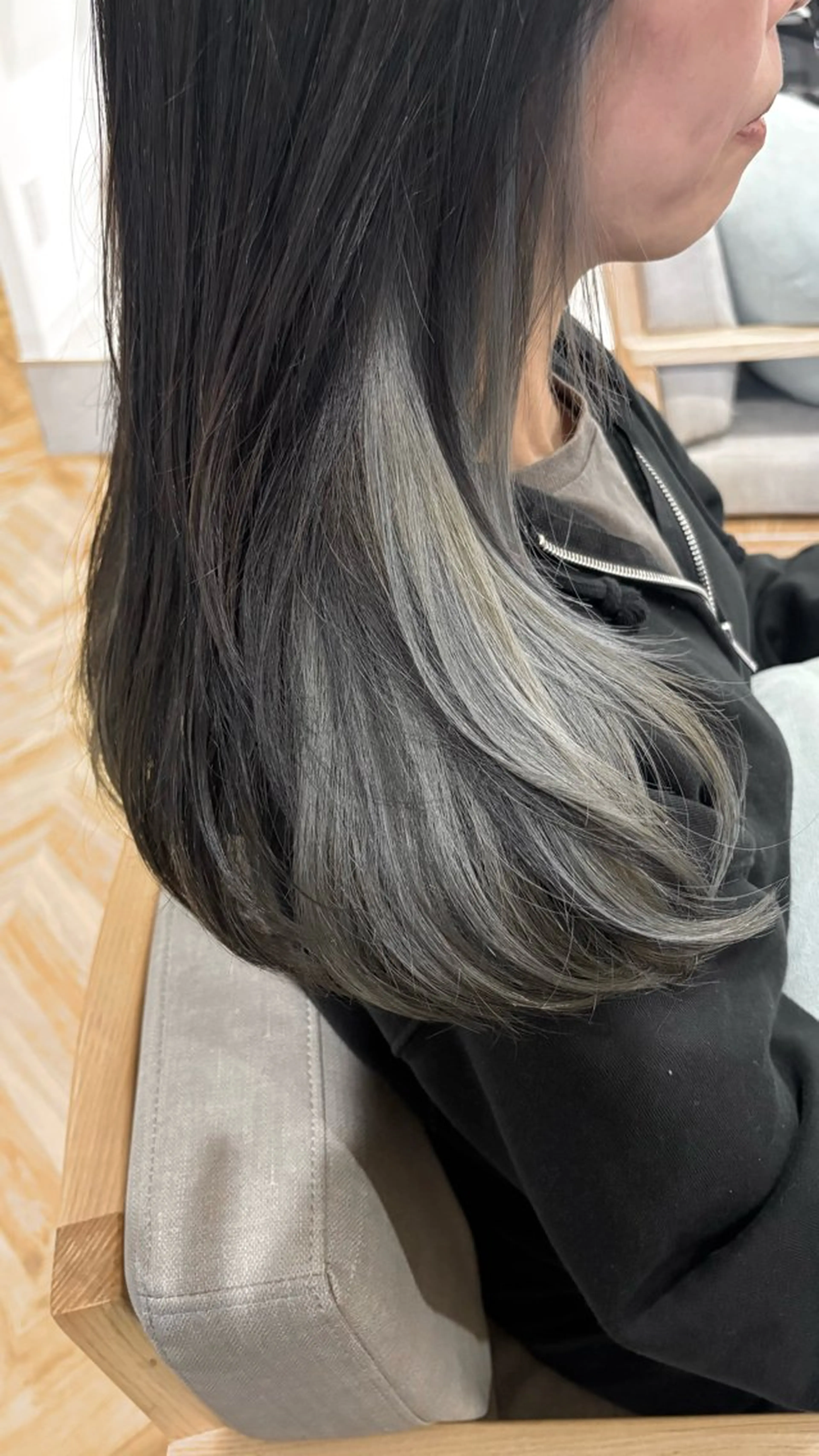 セミロング カラー カット ヘアカラー トリートメント ノエ/ インナーカラー/高岳のヘアスタイル