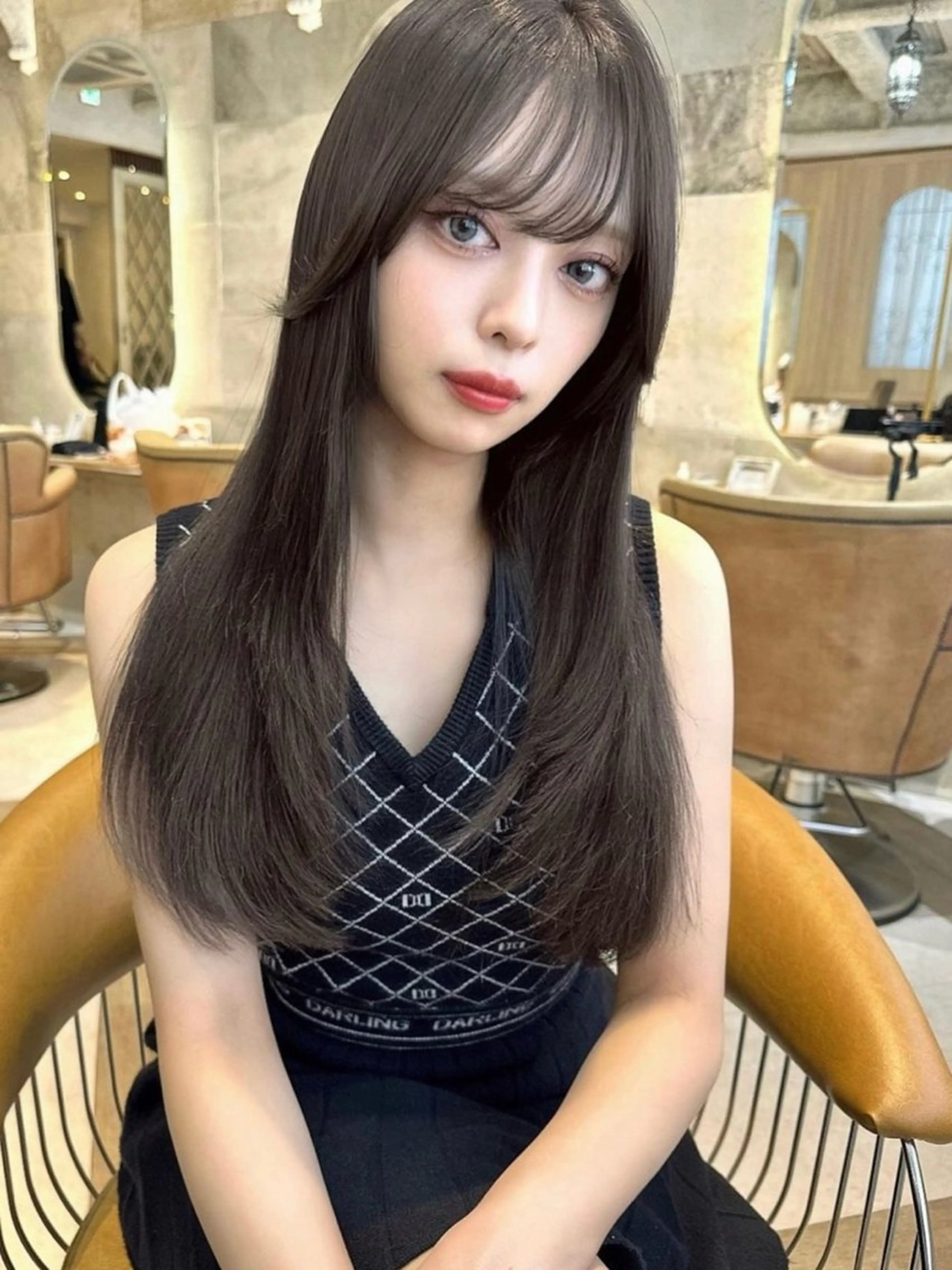 【ミニモ平日限定❣️❣️】似合わせカット＋ダメージレスカラー＋美髪トリートメント✨　　¥16500→¥8300の写真