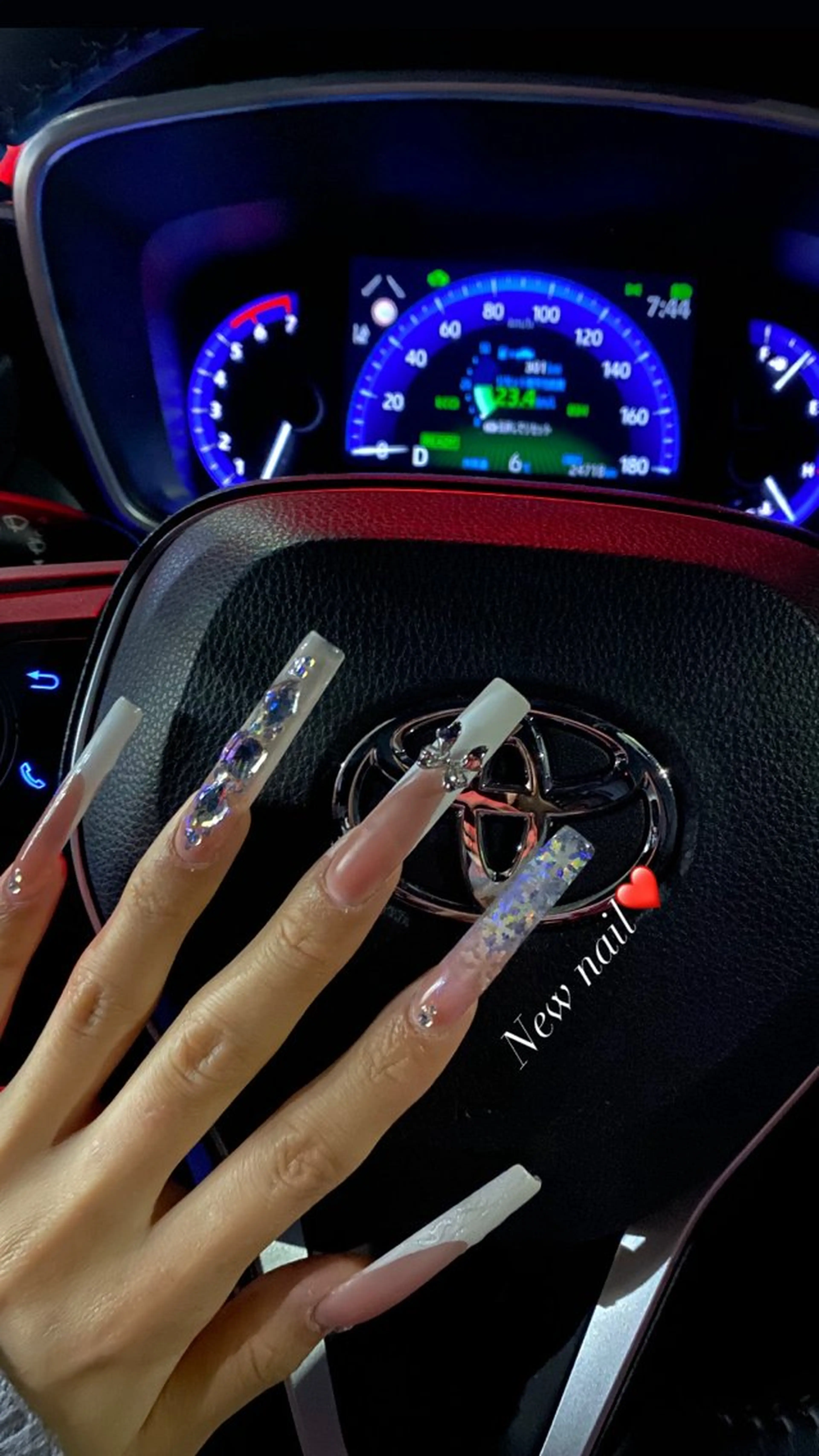 ネイル 𝐒. 𝐒𝐚𝐰𝐚のネイルデザイン