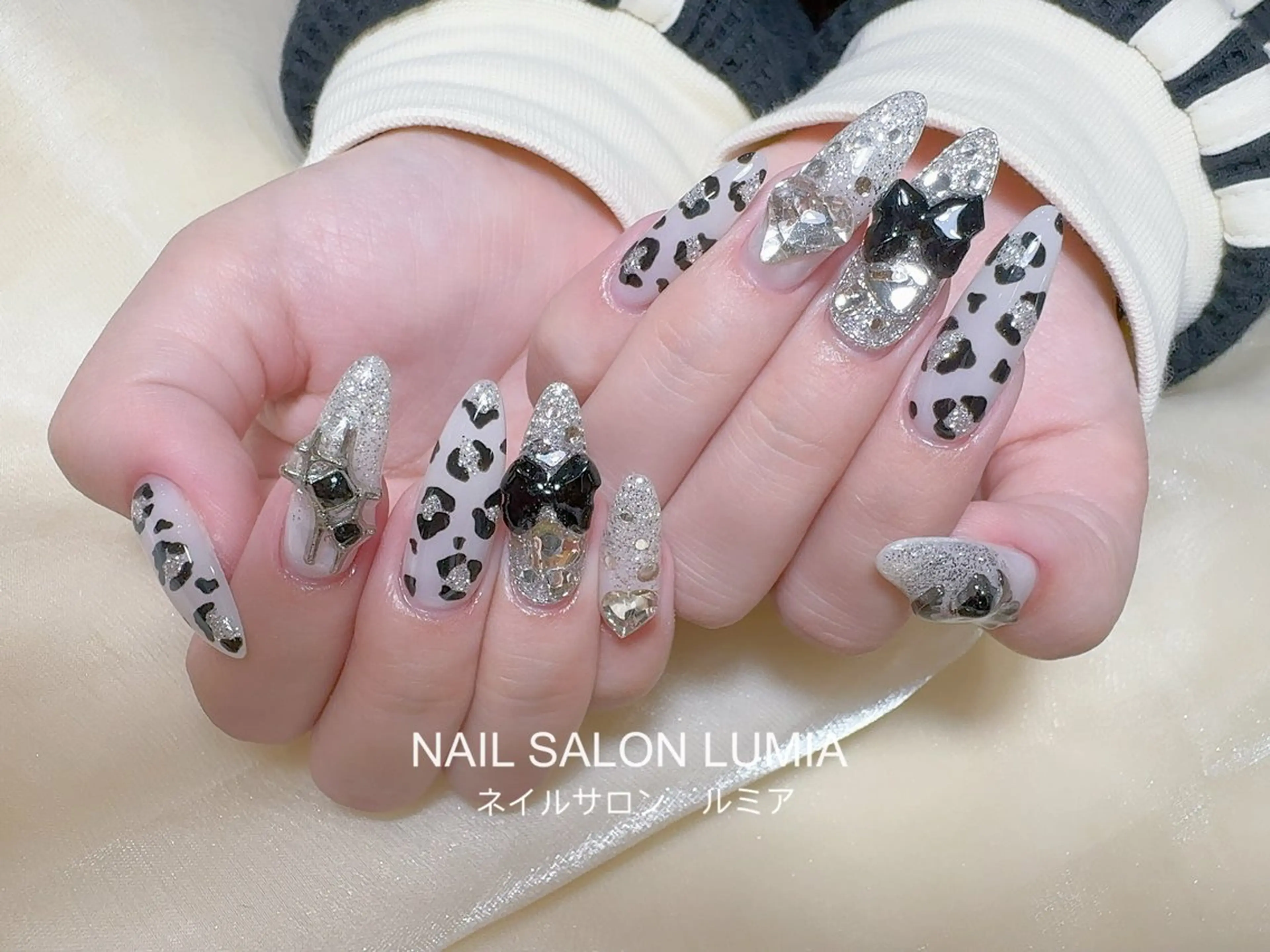 ネイル ハンドネイル ネイルサロン ルミア Lumia 店長のネイルデザイン