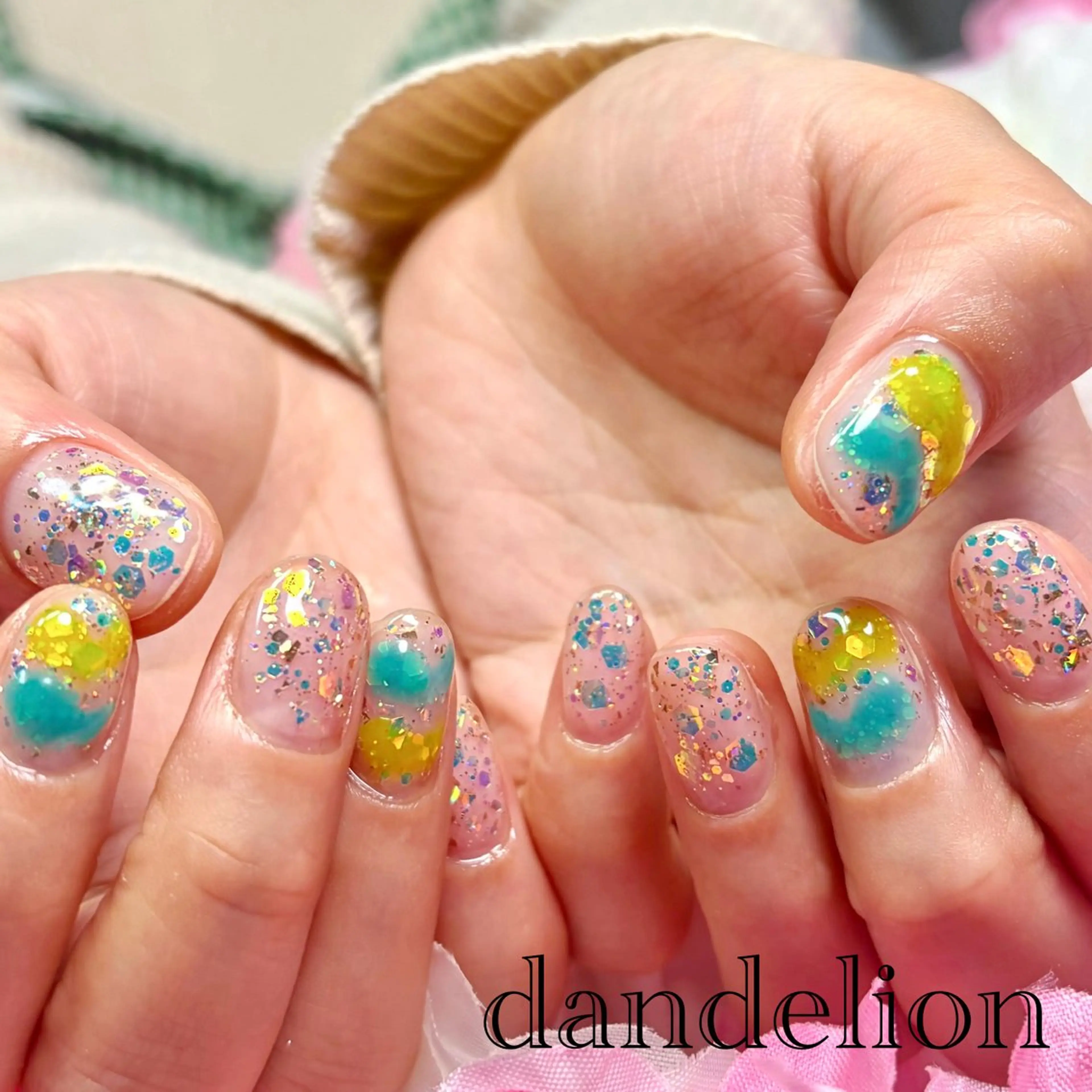 ネイル ハンドネイル ハンドケア dandelion ダンデライオンのネイルデザイン