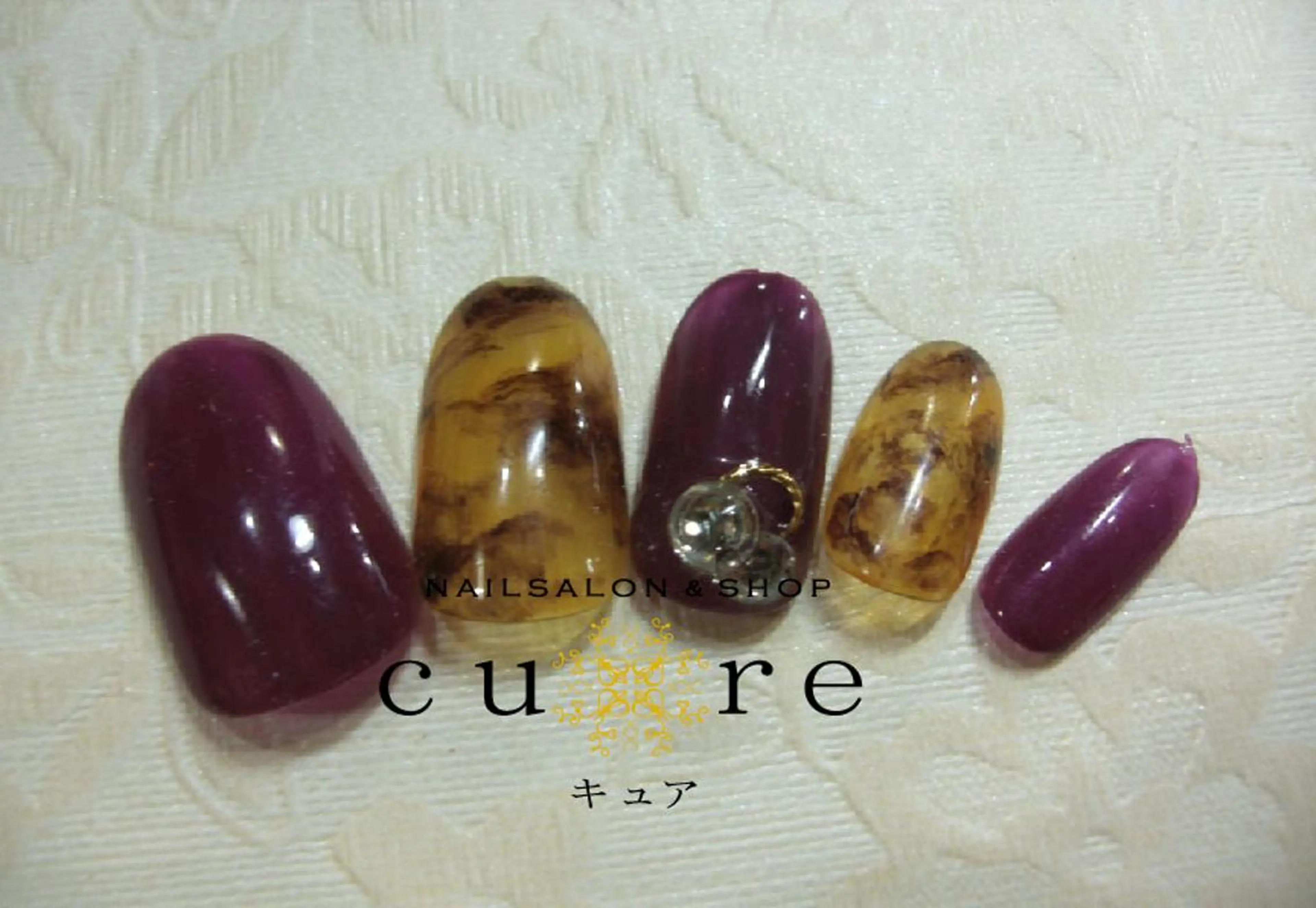 ネイル ジェルネイル ネイルサロン Cureのネイルデザイン