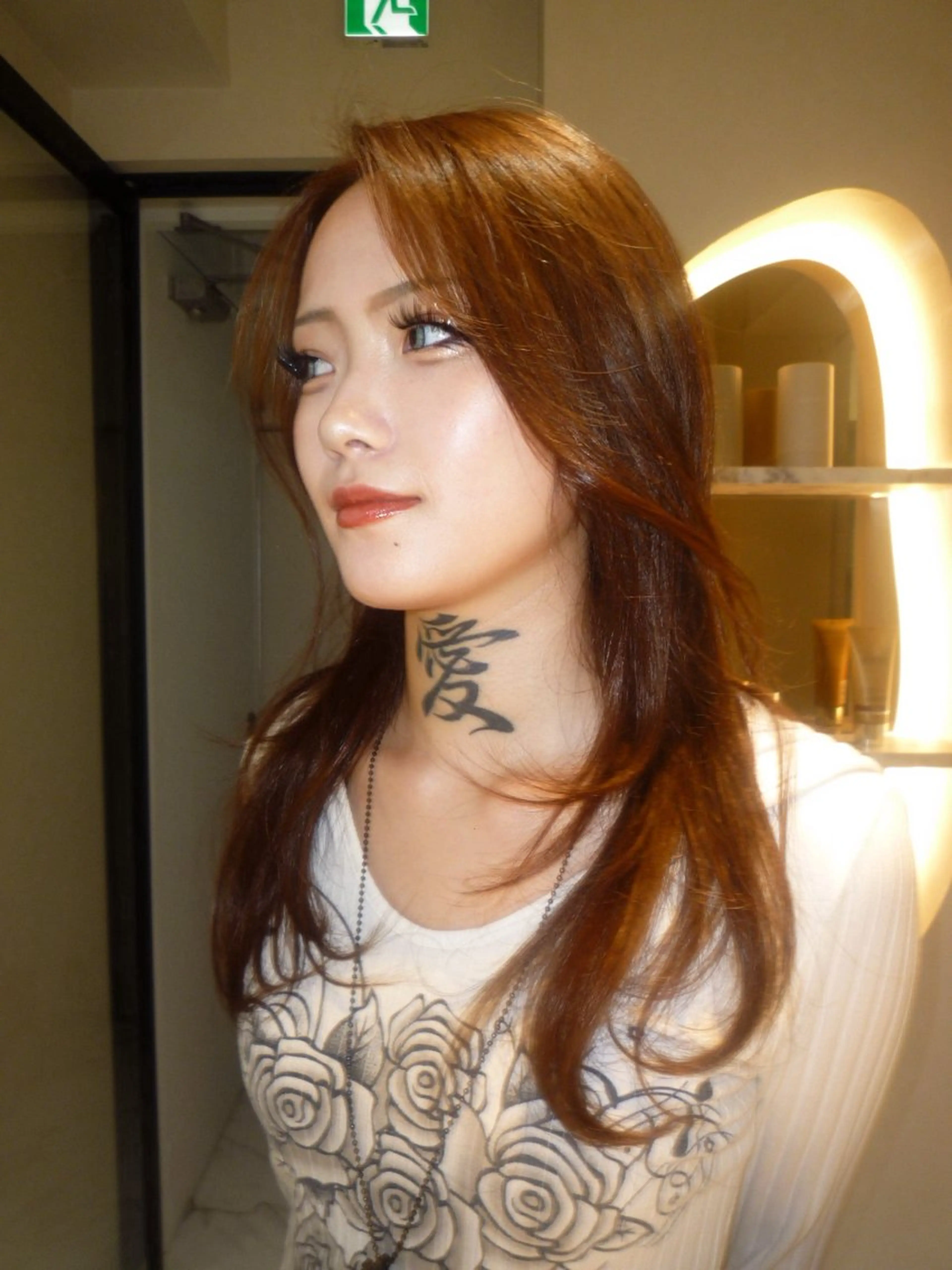 セミロング ヘアカラー トリートメント Tom/可愛く 格好よくします✨のヘアスタイル