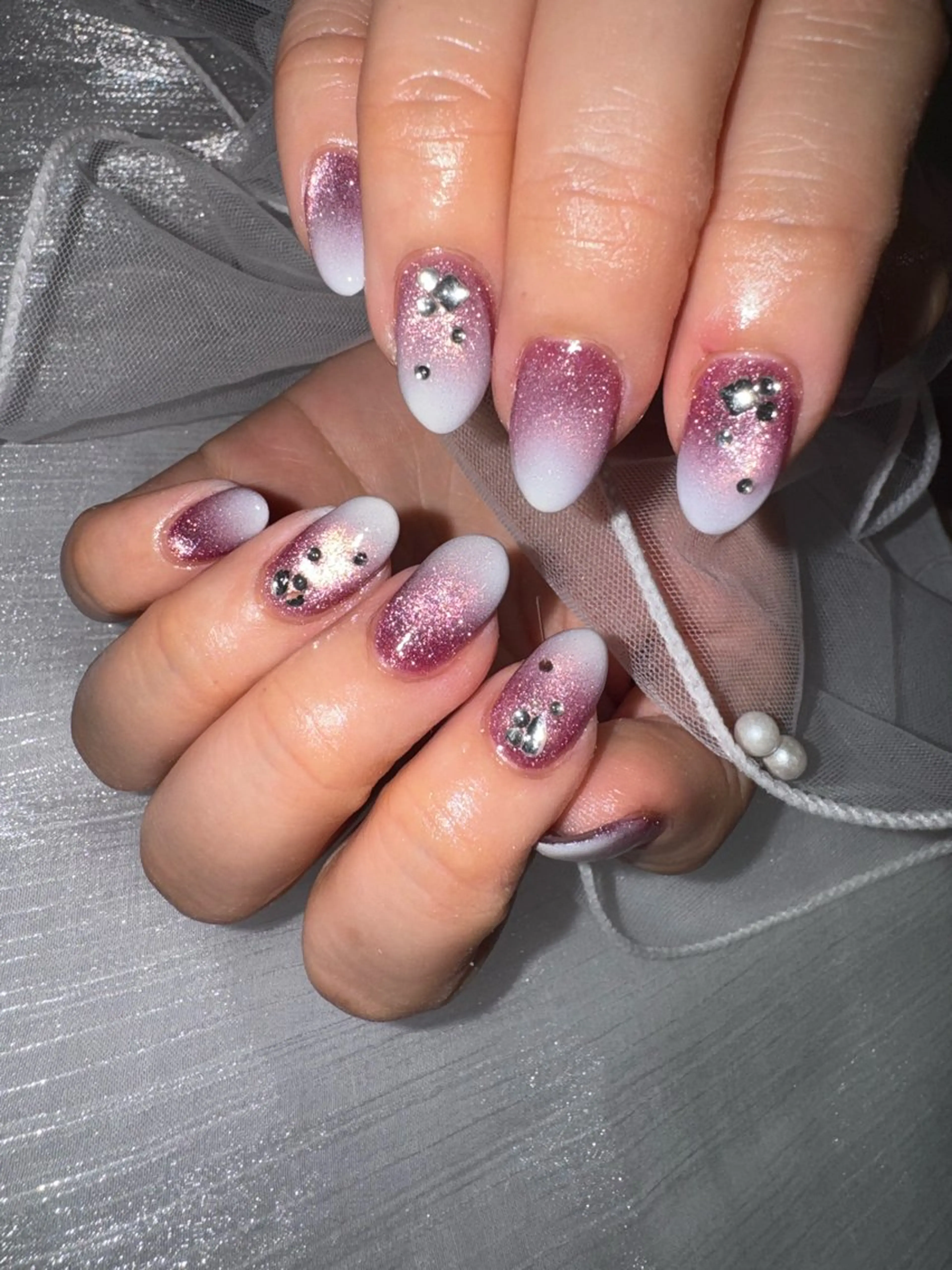 ネイル nail salon　neige所属・向井 唯紀世のネイルデザイン