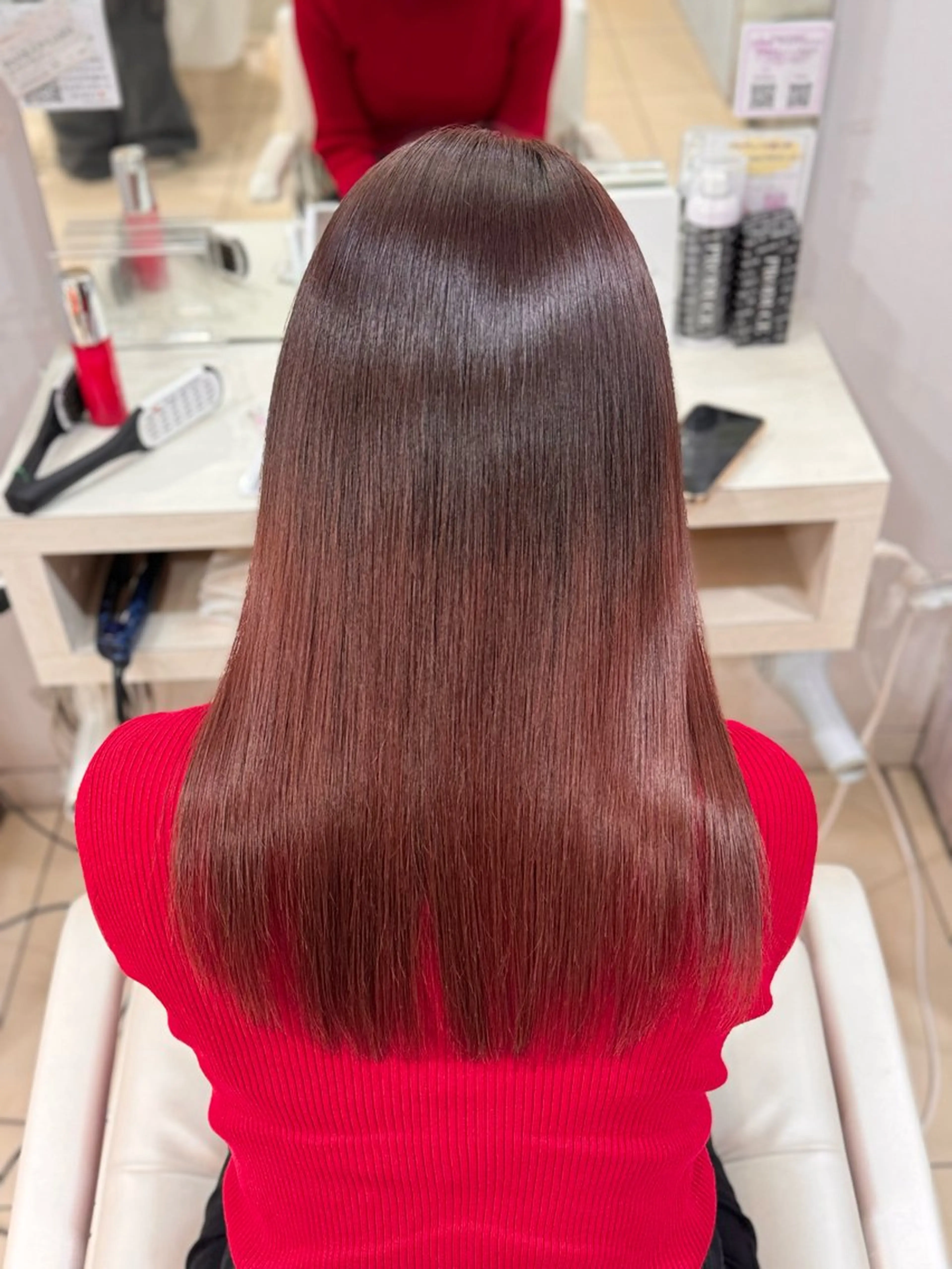 ミディアム ヘアカラー トリートメント 【髪質改善カラー】 あむ·. ⟡ 🖤のヘアスタイル