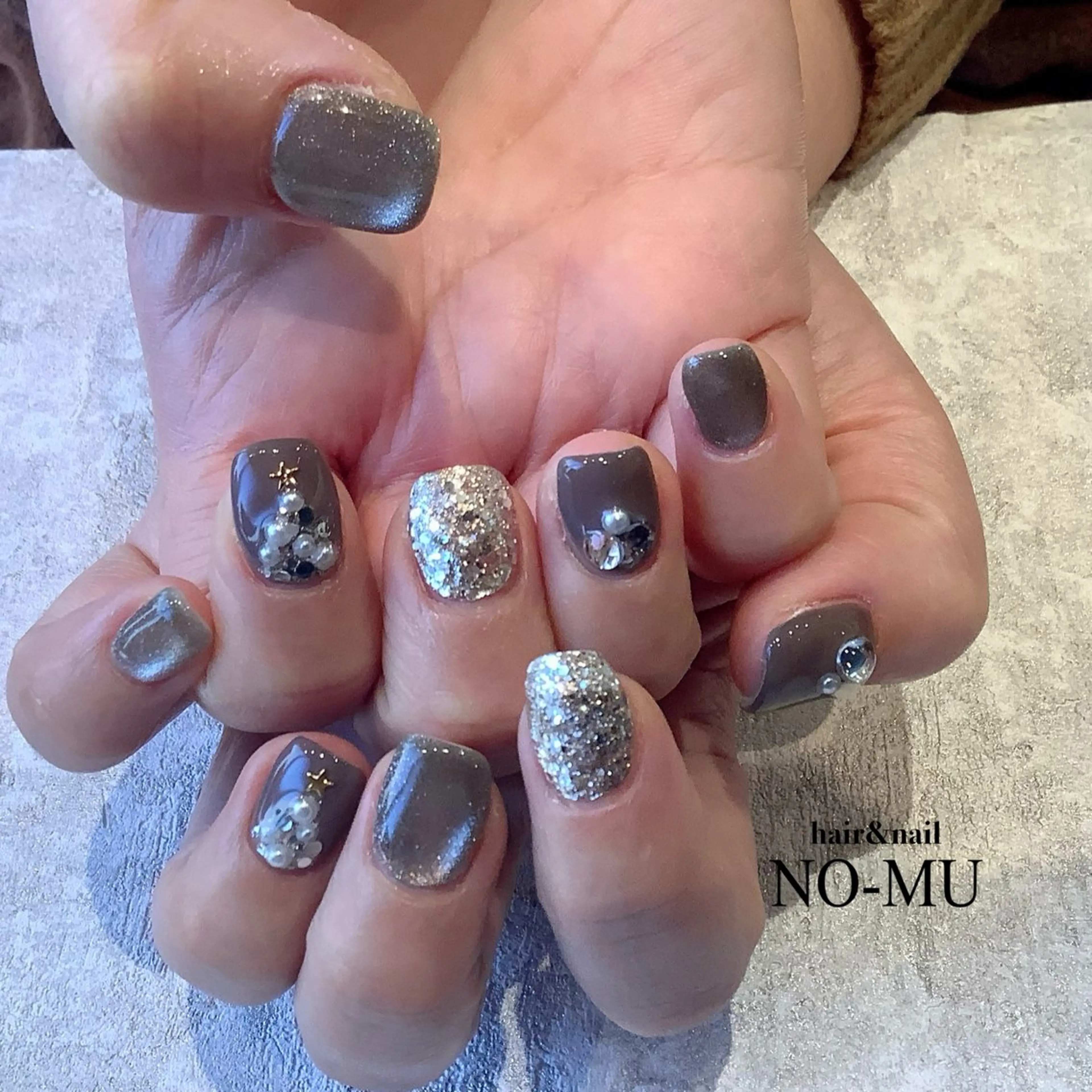 ネイル 冬ネイル クリスマス ハンドネイル hair&nail NO-MU所属・hair&nail NO-MUのネイルデザイン