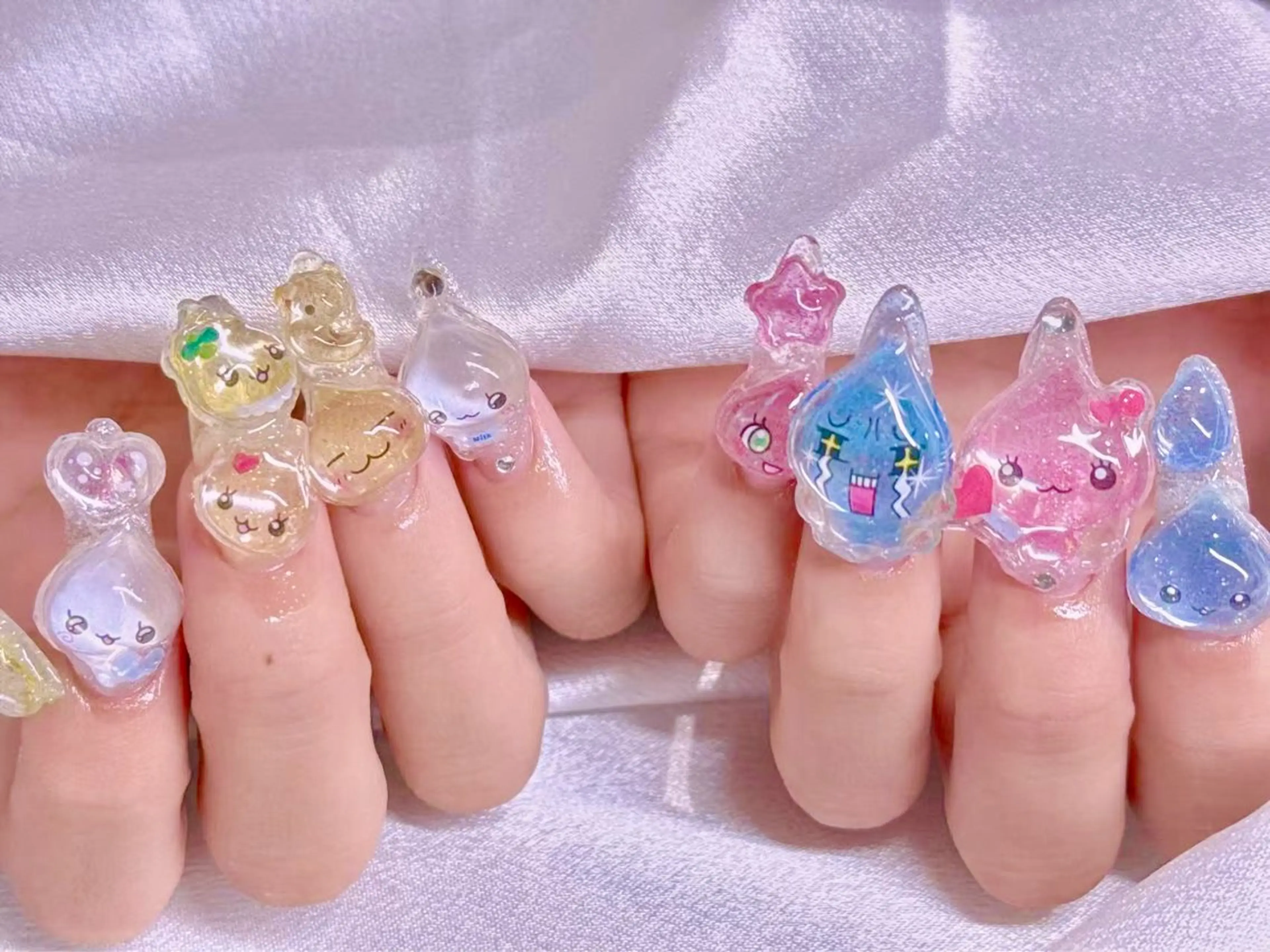 ネイル クリアネイル キラキラネイル ラメ(グリッター) 持ち込み ハンドネイル 美爪パラジェル導入店 Sunnilyのネイルデザイン