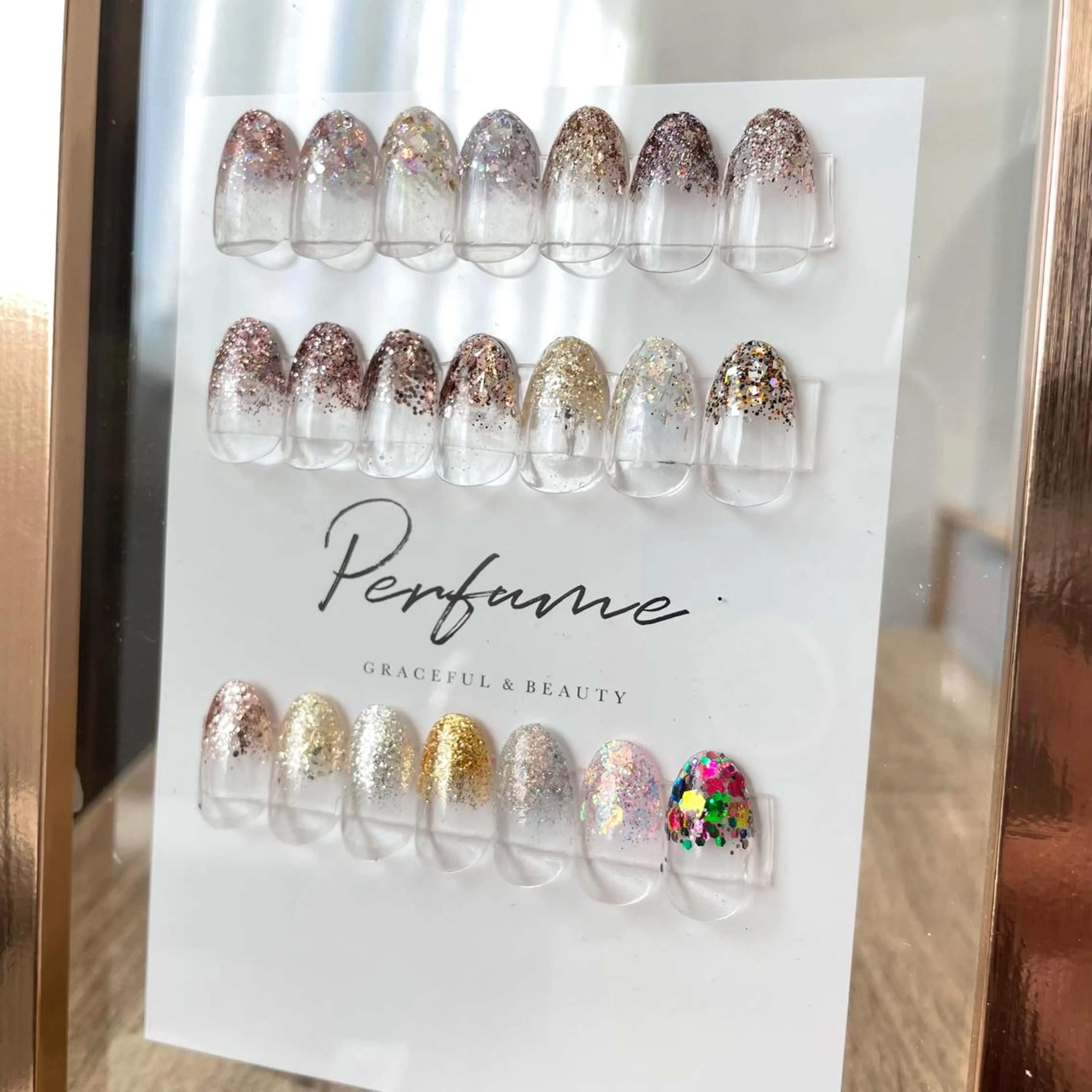 ネイル Rainbow nailsくろちゃんのネイルデザイン