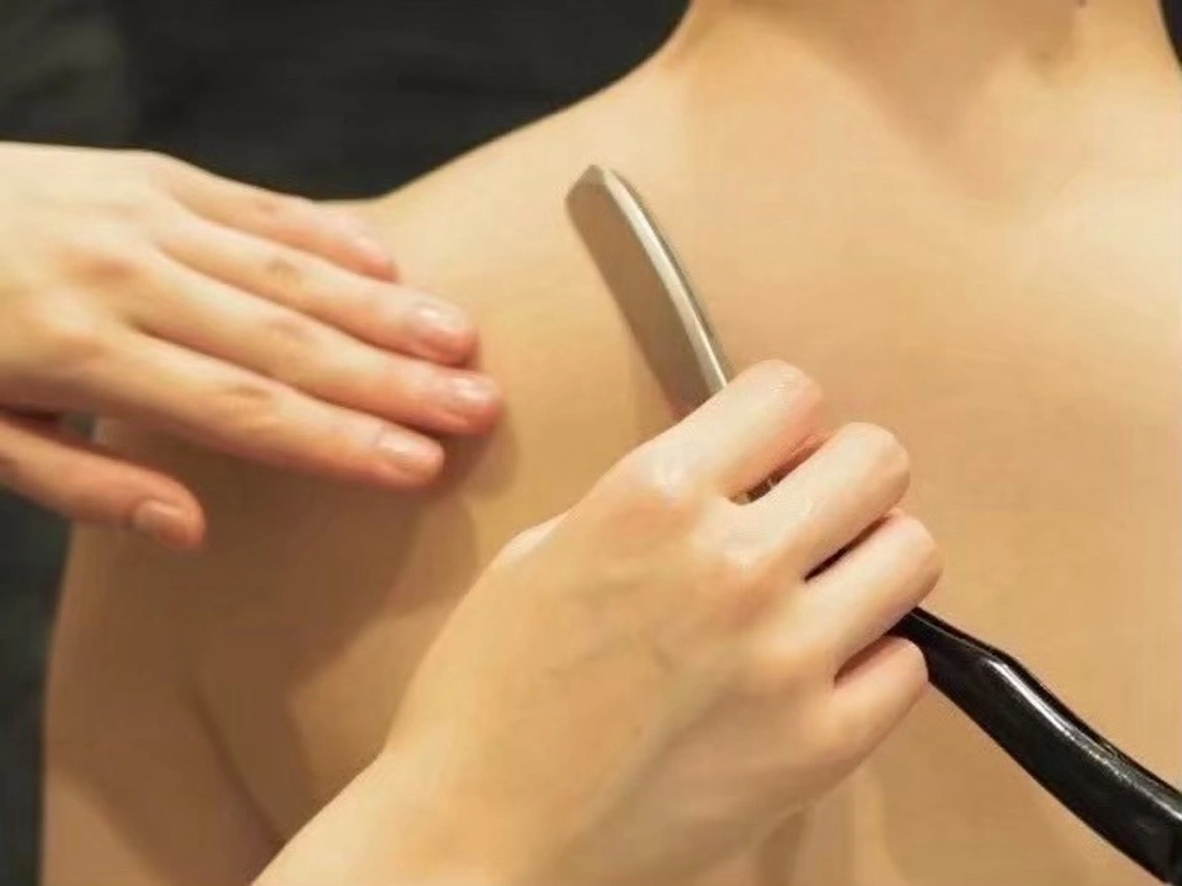 💆🏻‍♀️💖フルシェービング💆🏻‍♀️💖（お顔・眉毛・襟足・お背中1/3）の写真