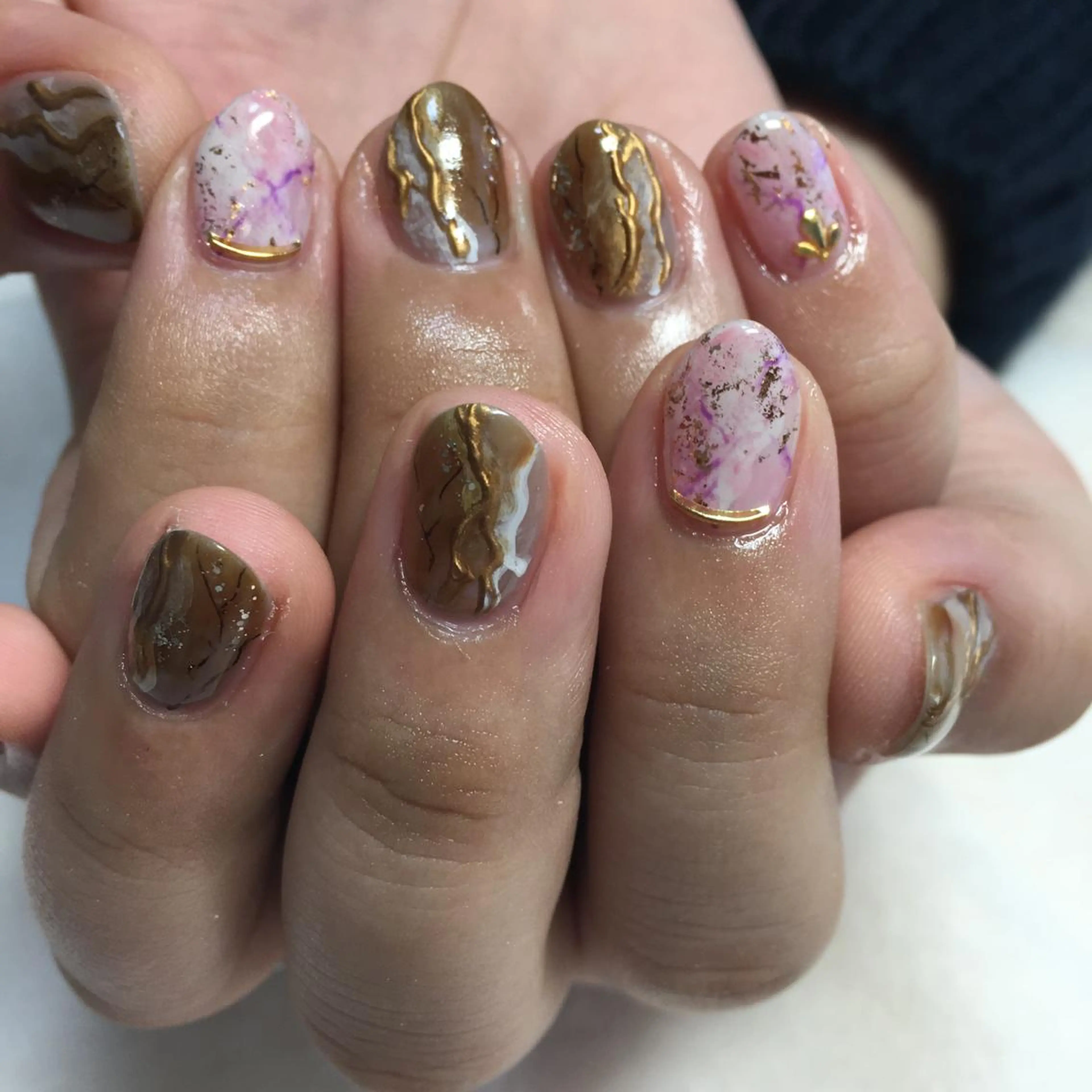 ネイル アートネイル ストーンネイル kipinail 川﨑えりかのネイルデザイン