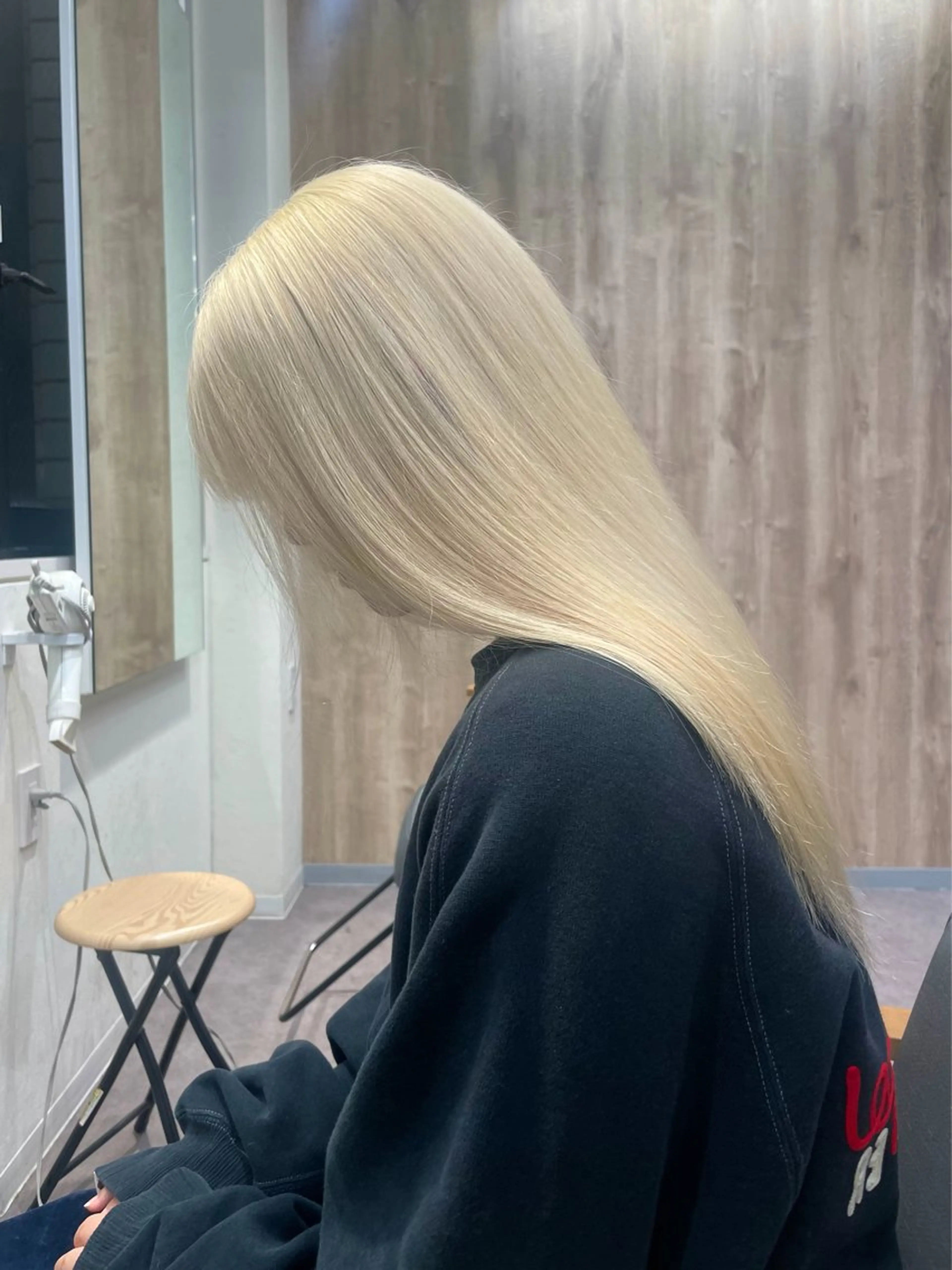 カラー 富永 翔伍のヘアスタイル