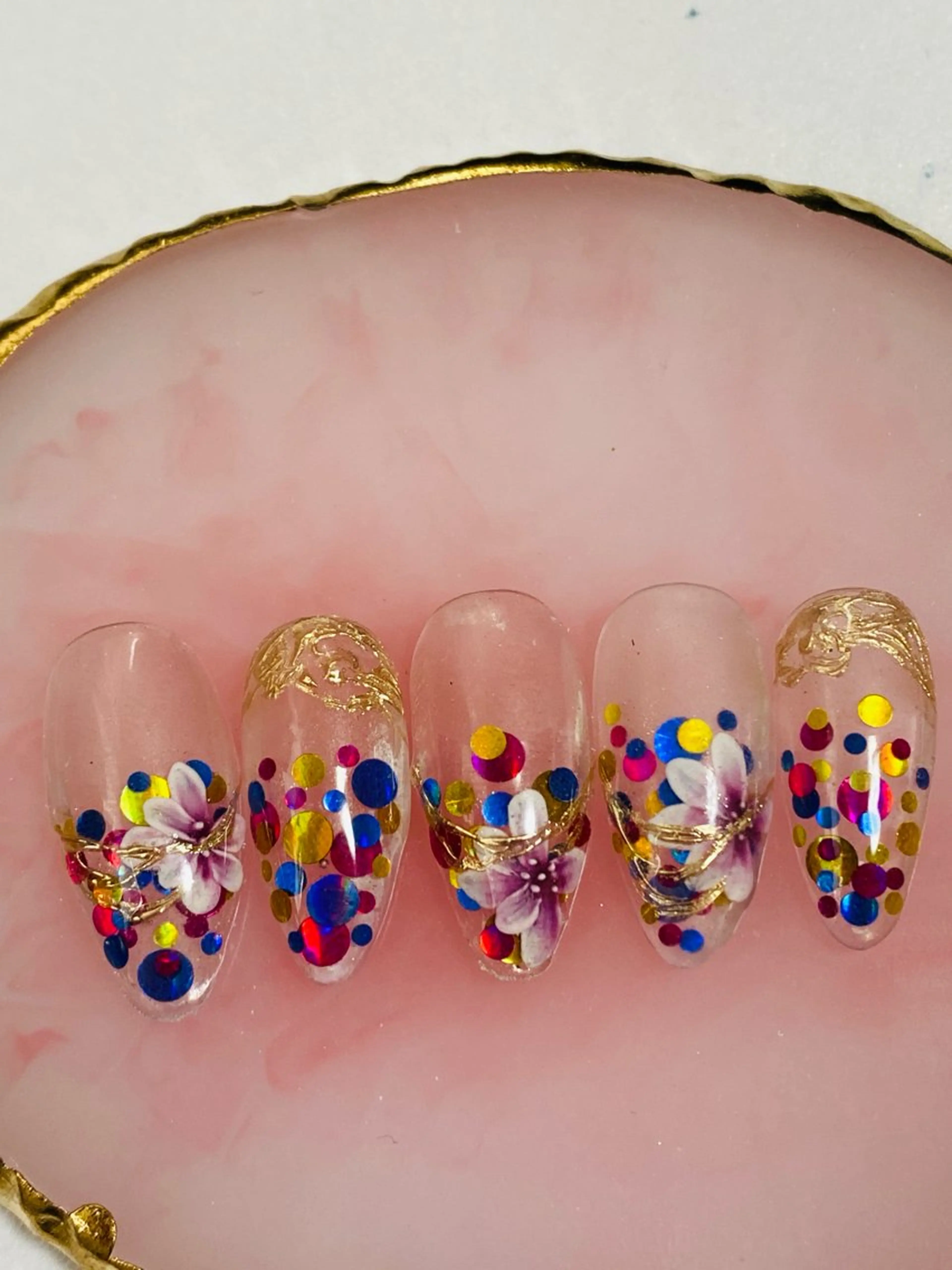 ネイル ドット フラワーネイル 自宅ネイルサロン ♦️nuance♦️のネイルデザイン