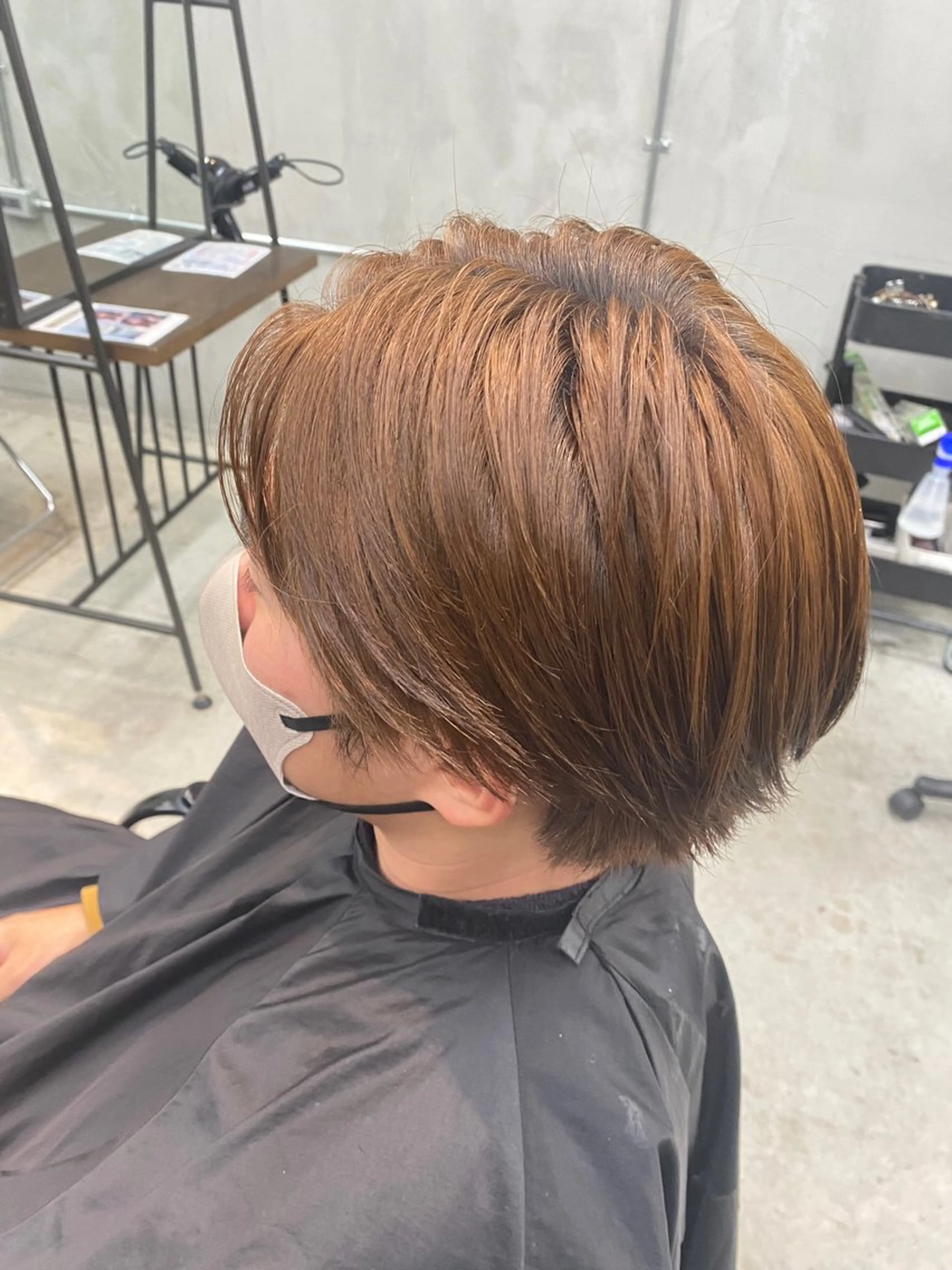 カラー ブリーチ ブラウンカラー ブリーチなしカラー 藤永 みくのヘアスタイル