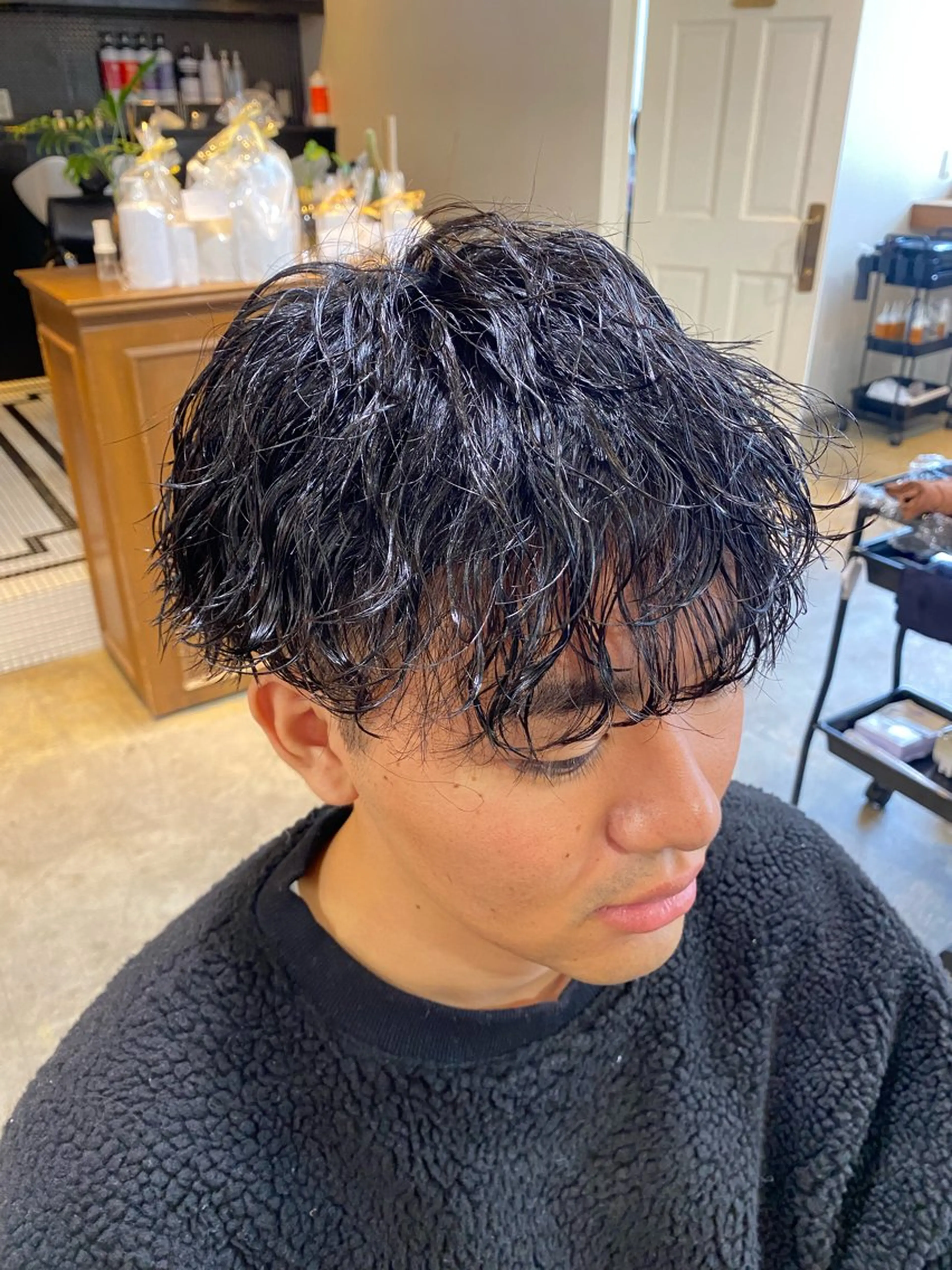 ミディアム パーマ メンズ カット パーマ トリートメント レイヤーボブ/ 艶カラー/サナ🌼のヘアスタイル