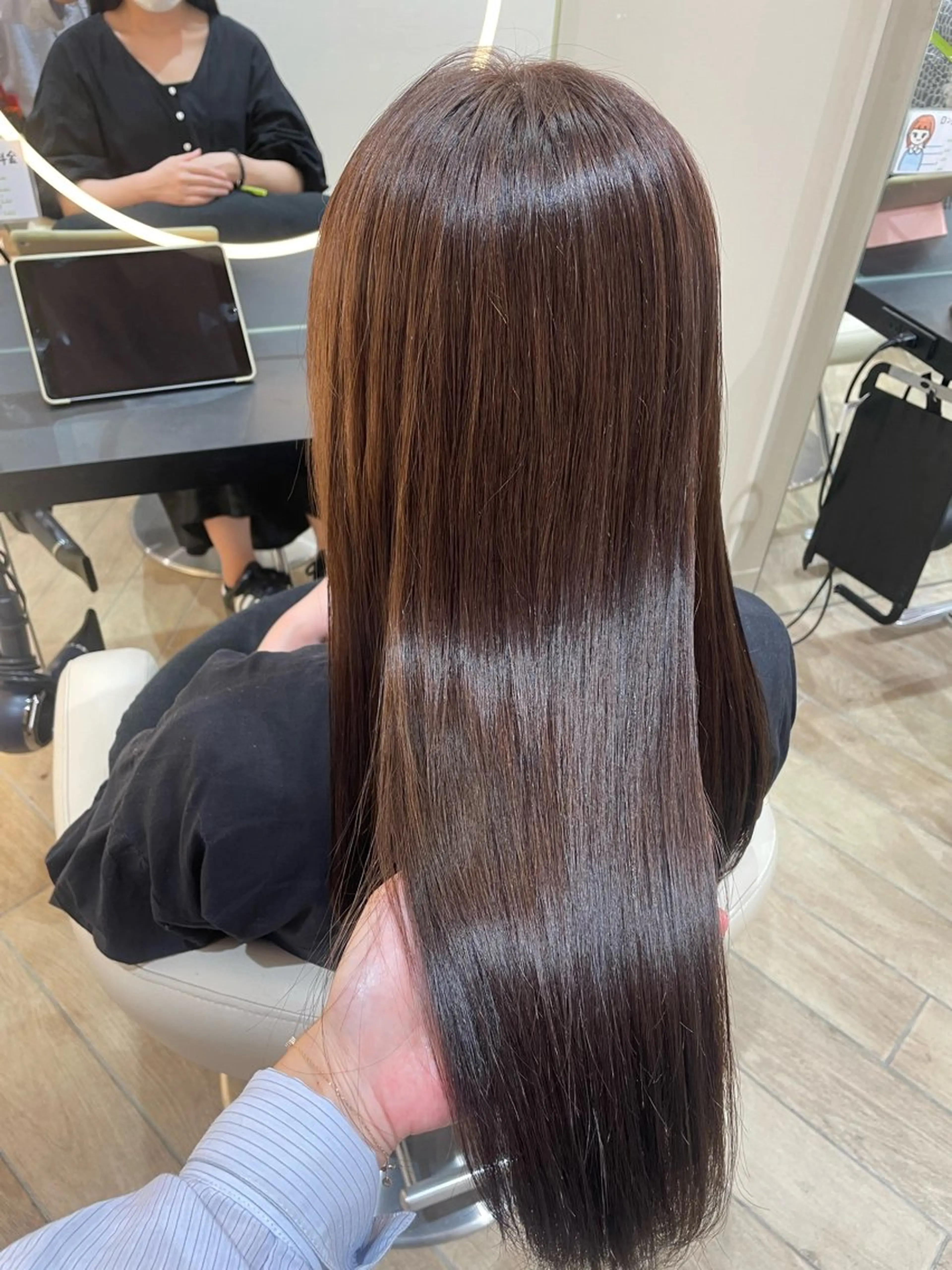 ロング カラー 艶髪/ハイトーン ️🫧rino🫧のヘアスタイル