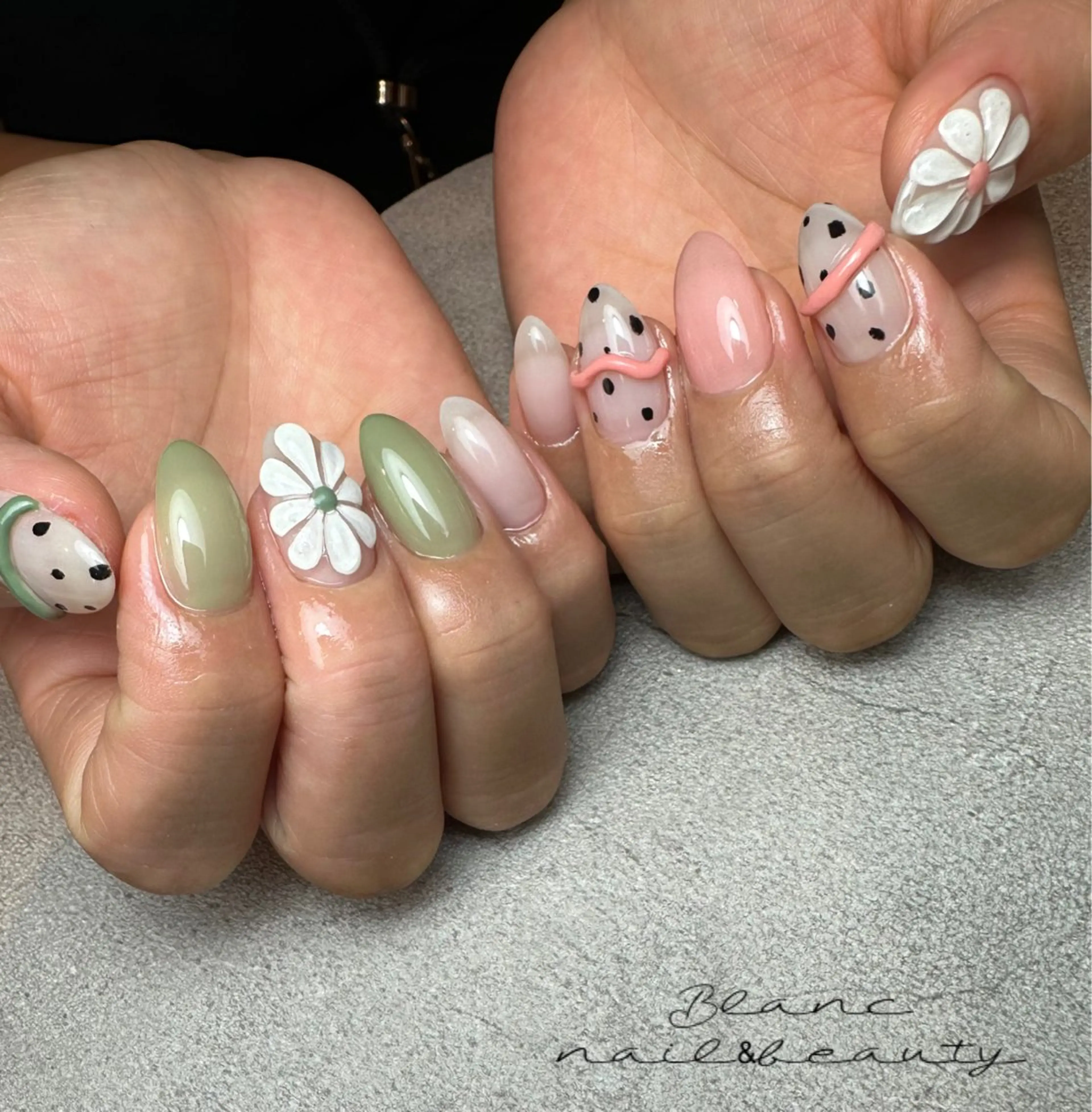 ネイル Blanc ブランのネイルデザイン