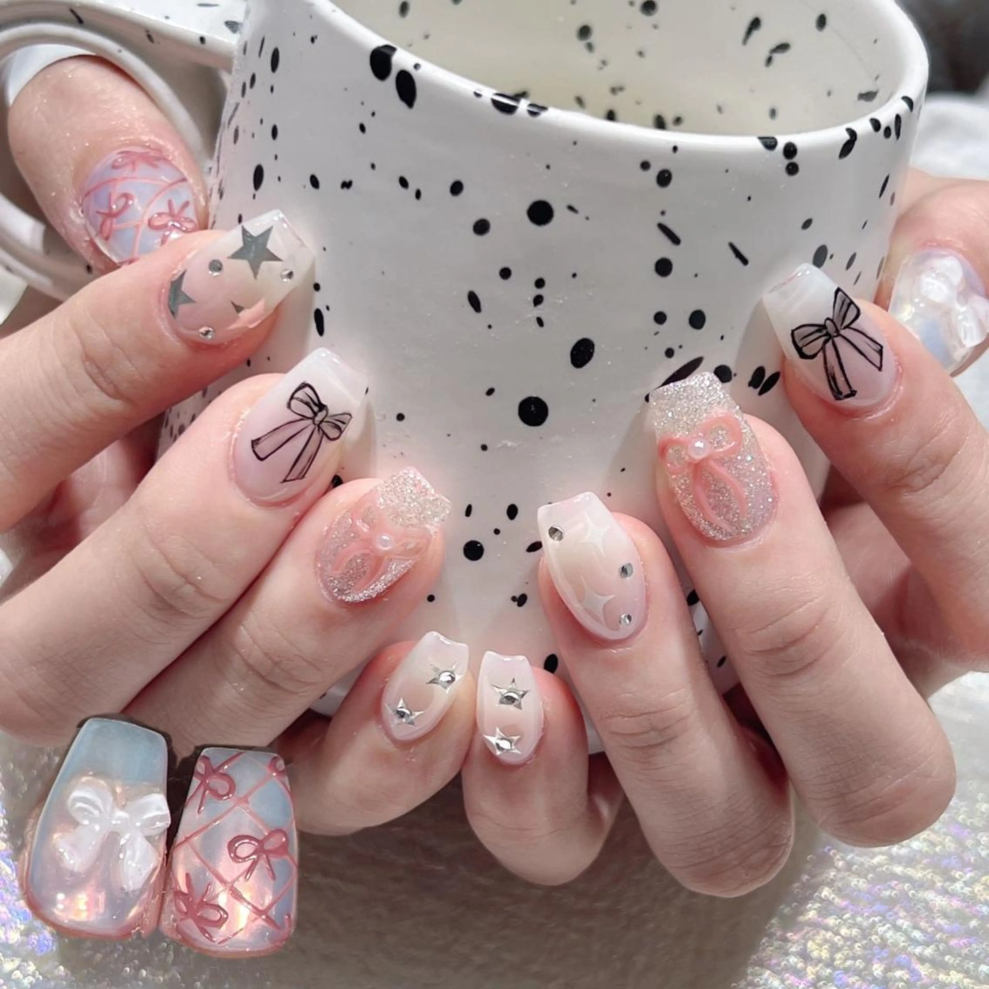 ネイル ハンドネイル Queens ひなのネイルデザイン