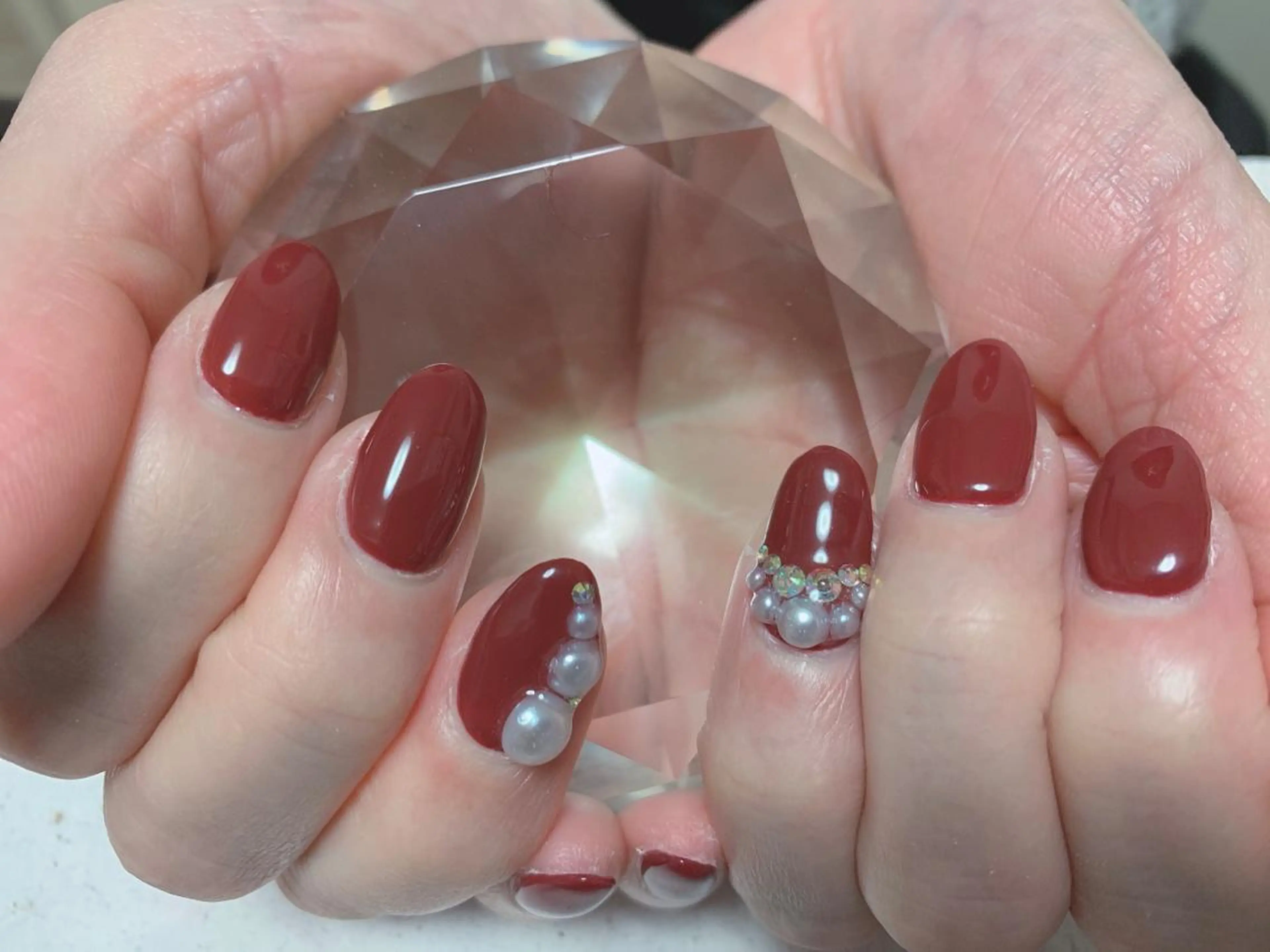 ネイル ワンカラーネイル ストーンネイル nico.nico.mark NAIL所属・小林 梓のエステ・リラクイメージ