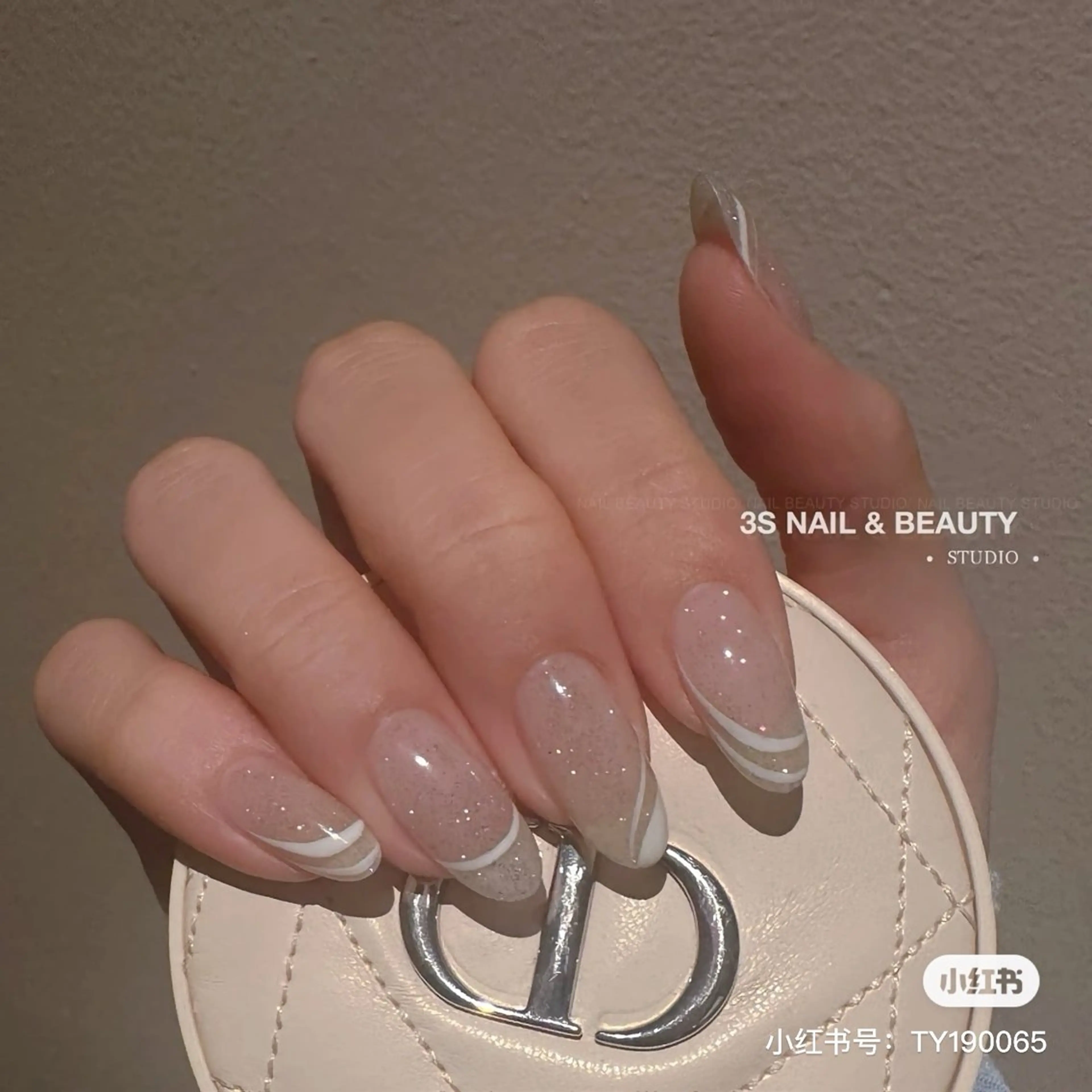 ネイル Eveネイル チップスカルプ専門店のネイルデザイン