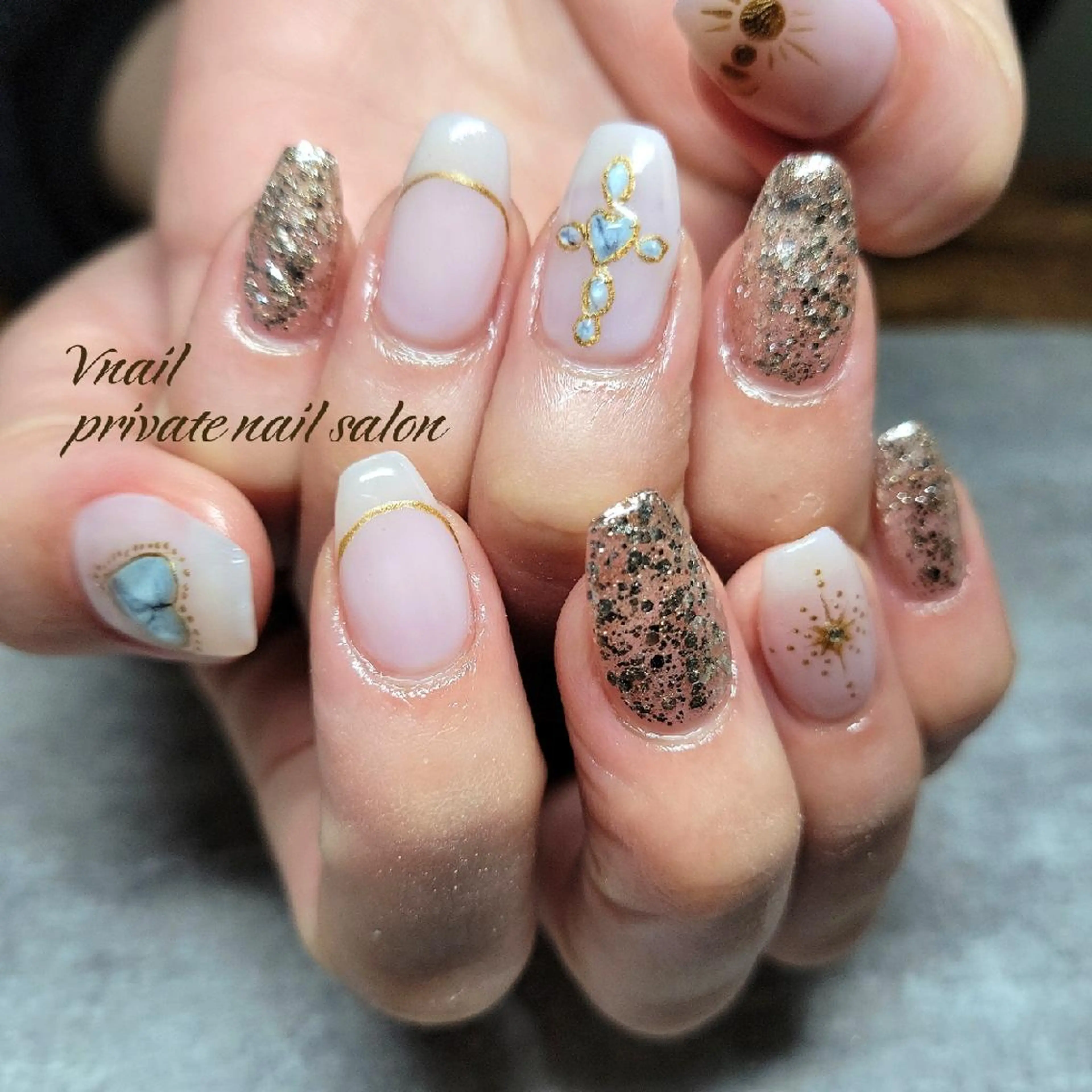 ネイル V. nailのネイルデザイン