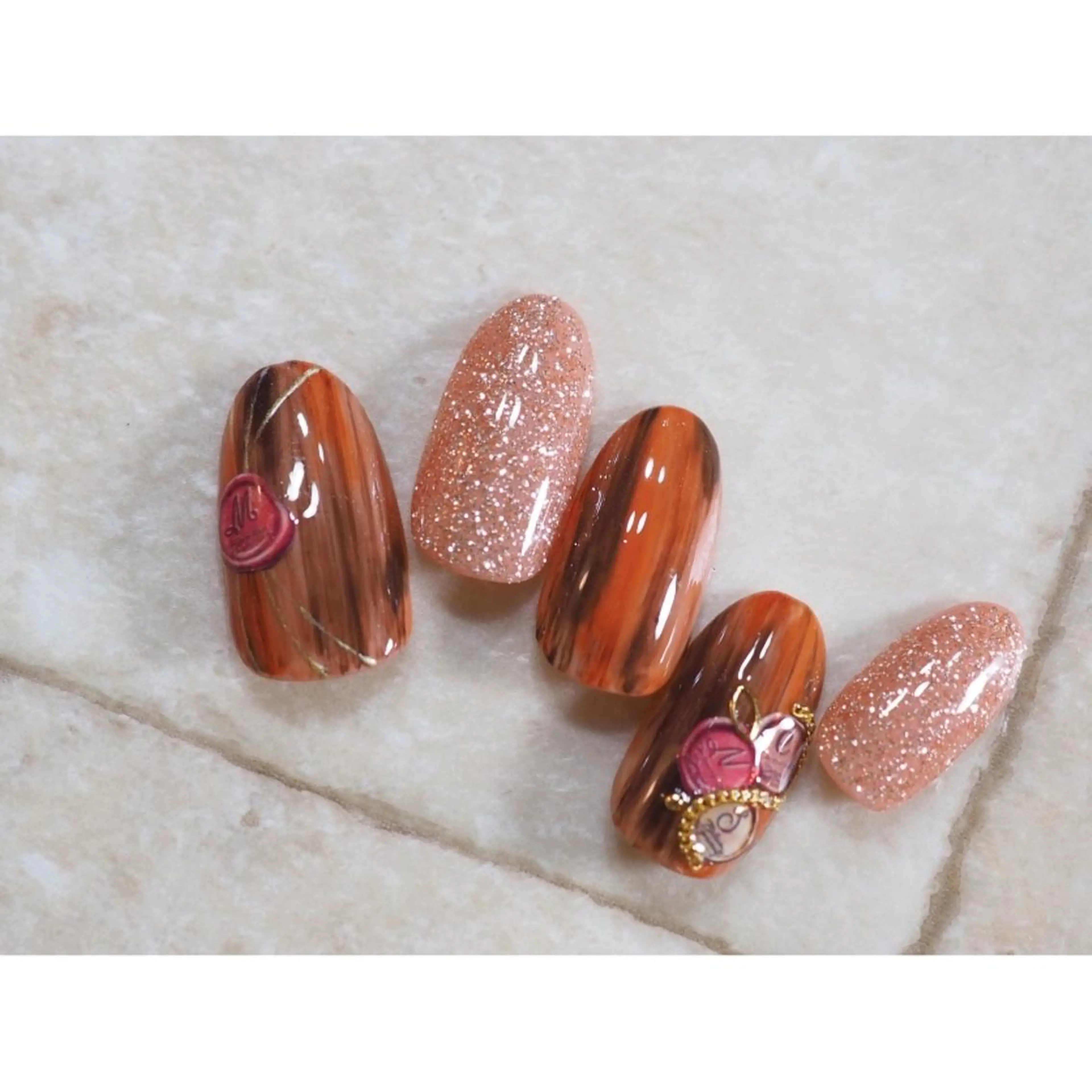 ネイル 横浜東口Monie☆ REIKAのネイルデザイン