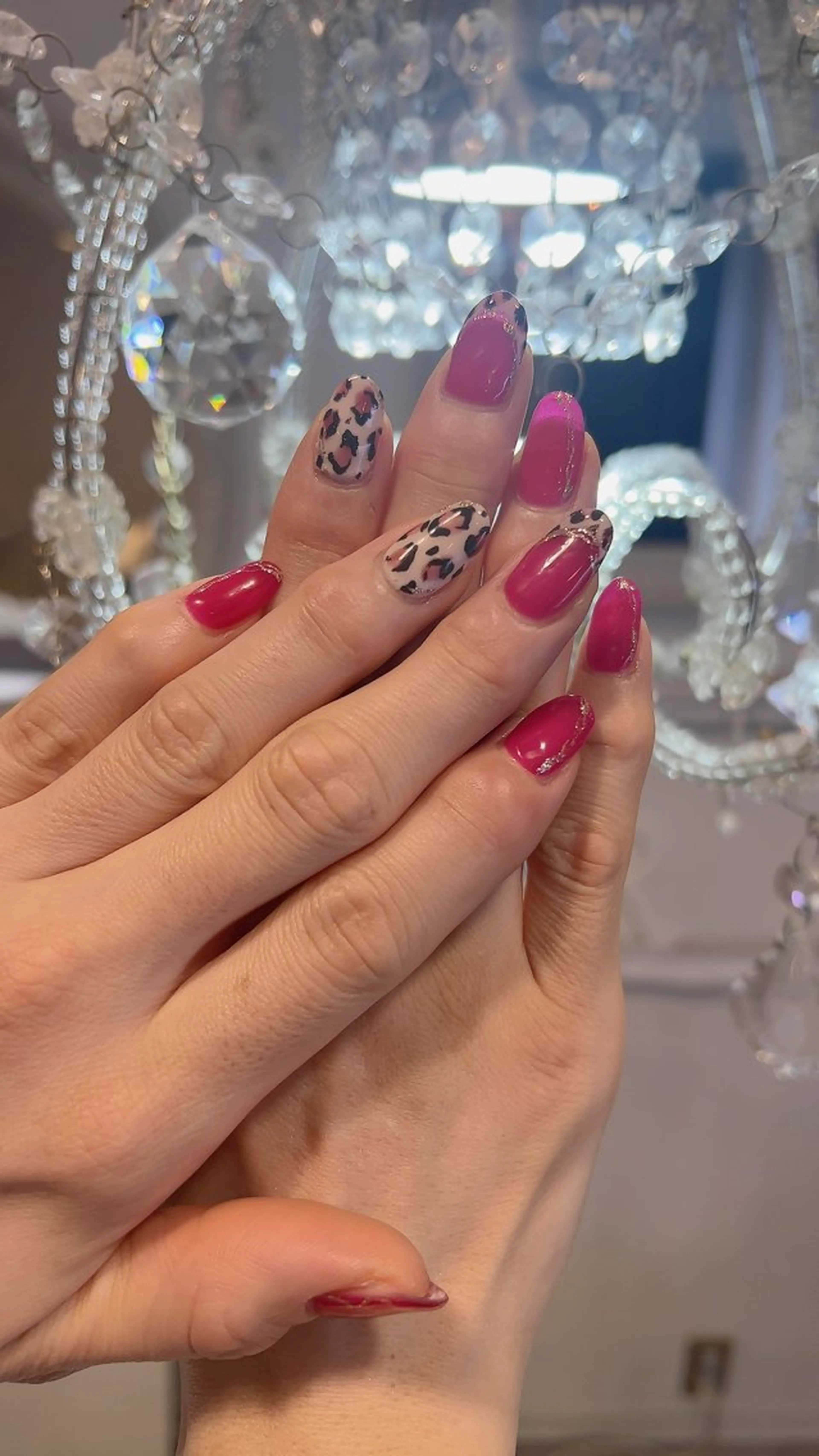 ネイル アートネイル クリアネイル ピンク 冬ネイル ハンドネイル salon ORO sapporo所属・ORO 石井 香織のネイルデザイン