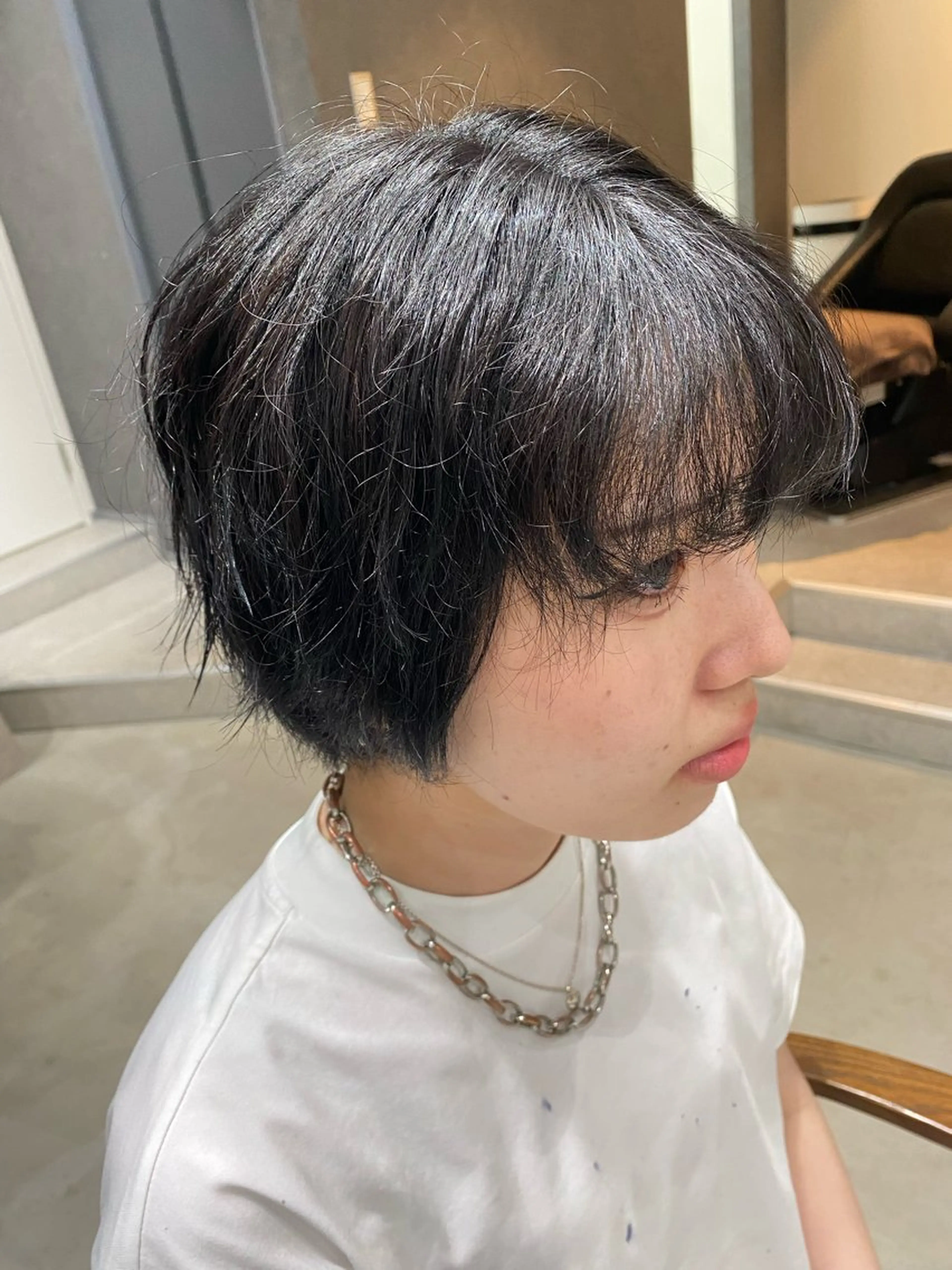 ショート M Rのヘアスタイル