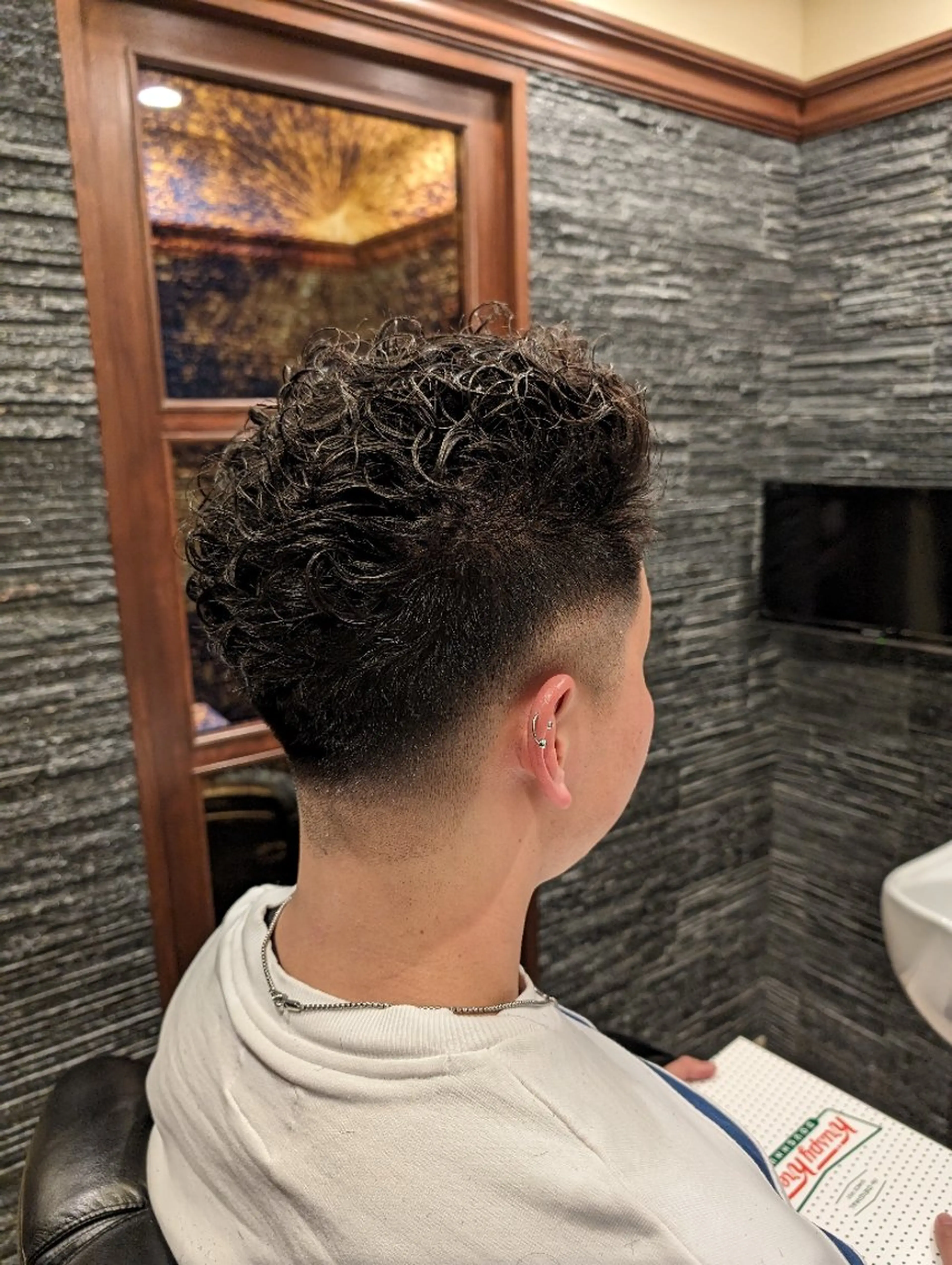 ショート ヒロ銀座上野店 柴田佳祐のヘアスタイル