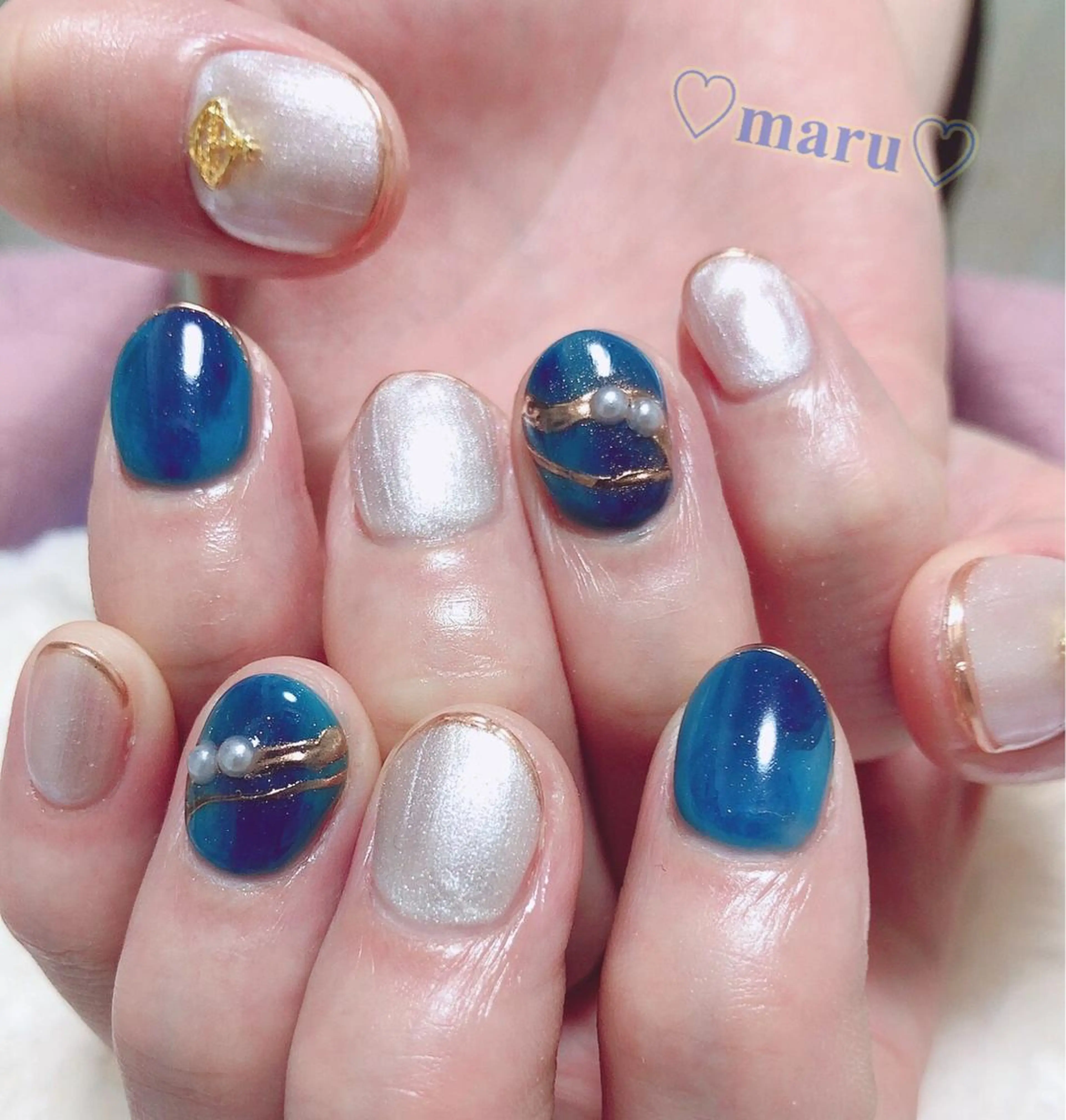 ネイル ハンドネイル フットネイル まるみ ♡のネイルデザイン