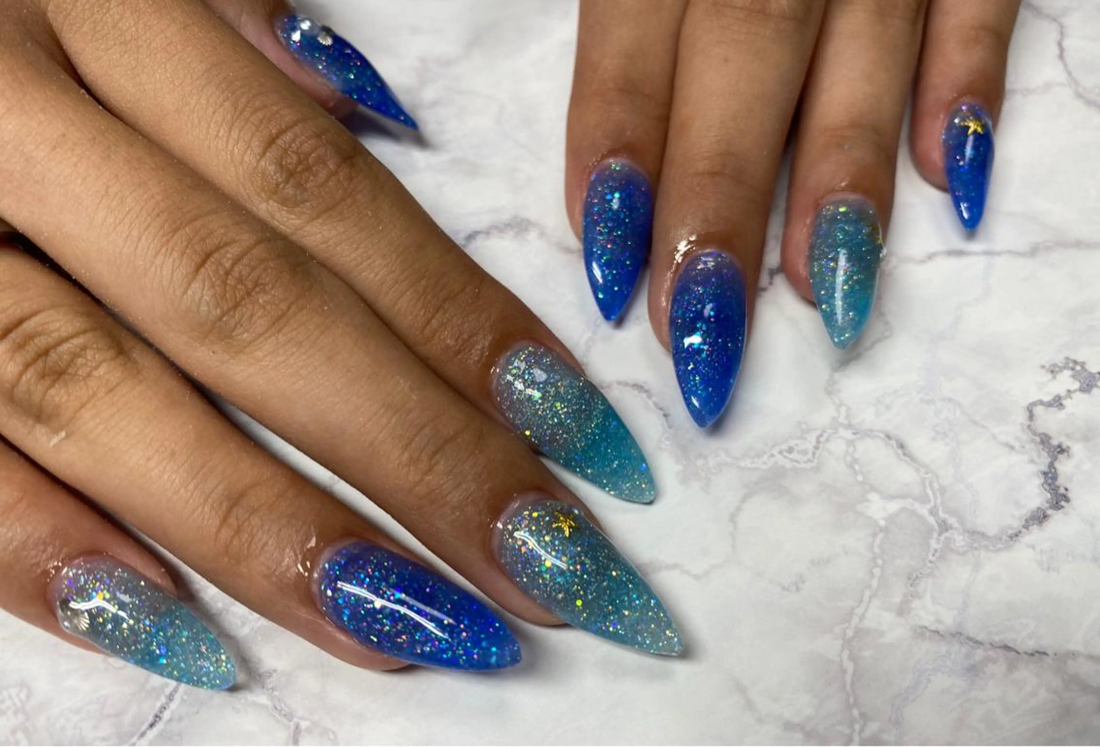 ネイル ハンドネイル Mana‪ ‪·͜· ❤︎‬のネイルデザイン