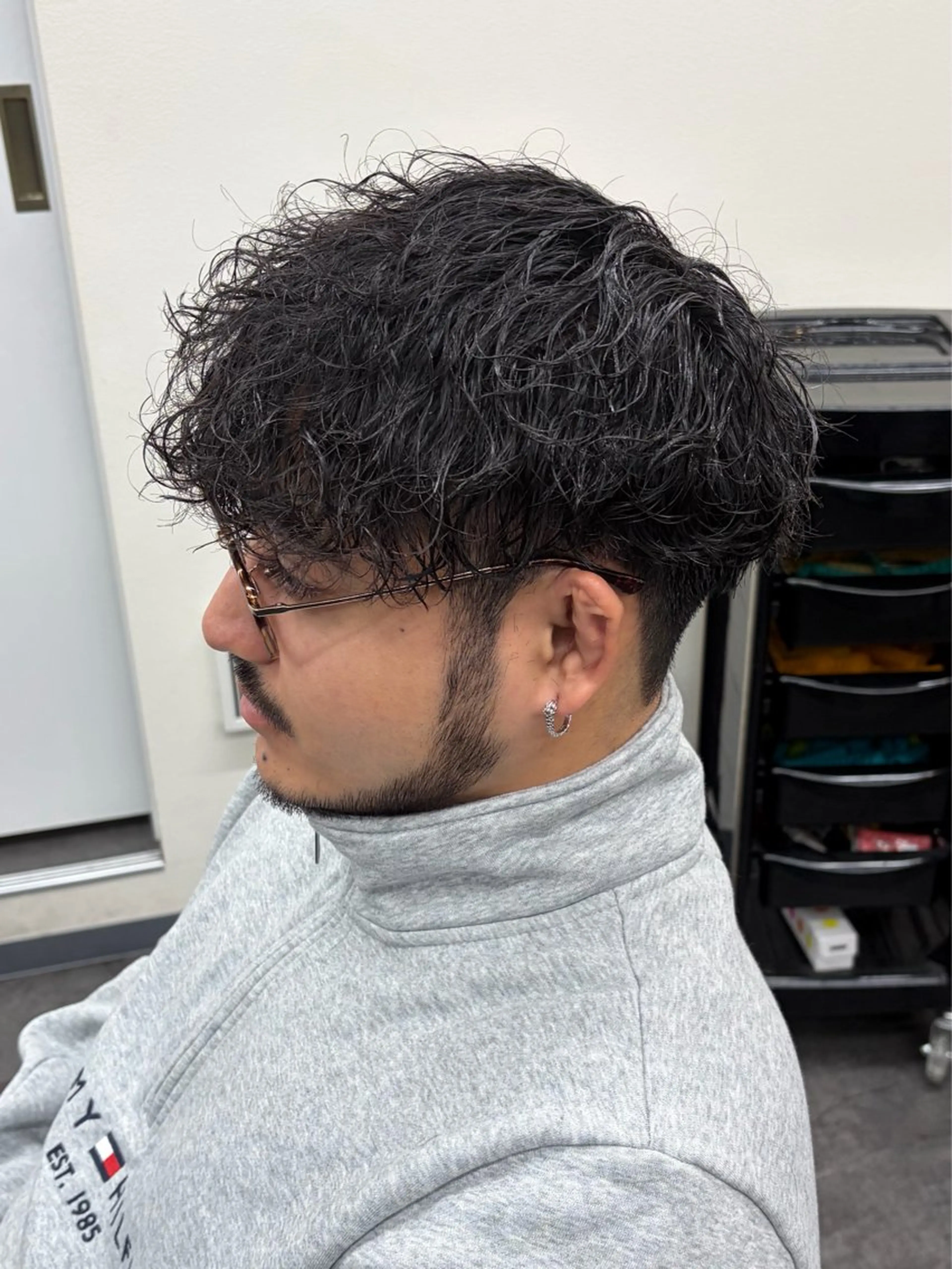 パーマ メンズ メンズパーマ 波巻きパーマ カット パーマ 柏メンズカットパーマ NO.1タイチのヘアスタイル