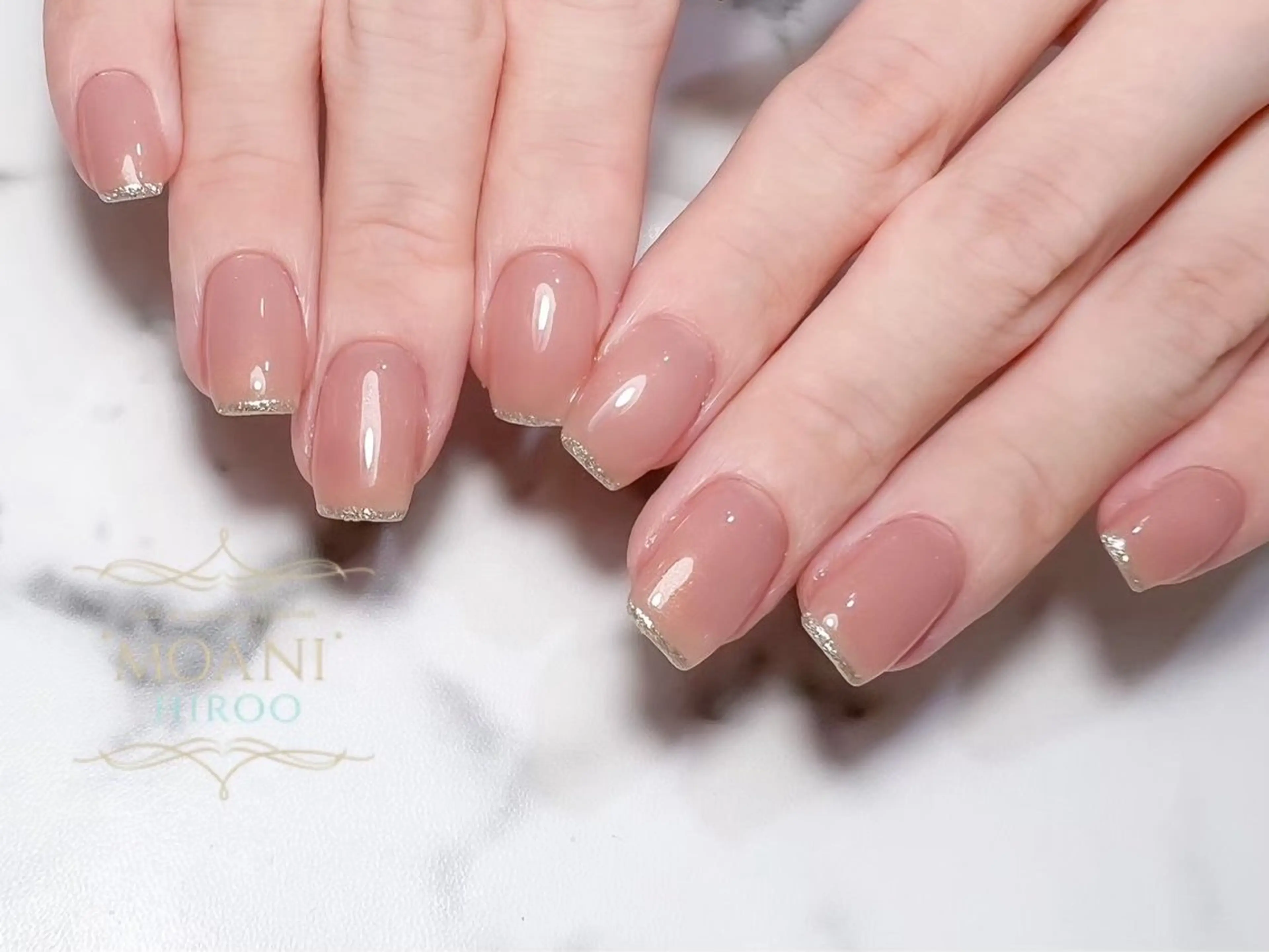 ネイル ラメ(グリッター) フィルインネイルサロンMOANIHiroo 恵比寿店所属・🌷HARUNA🌷 恵比寿店のネイルデザイン