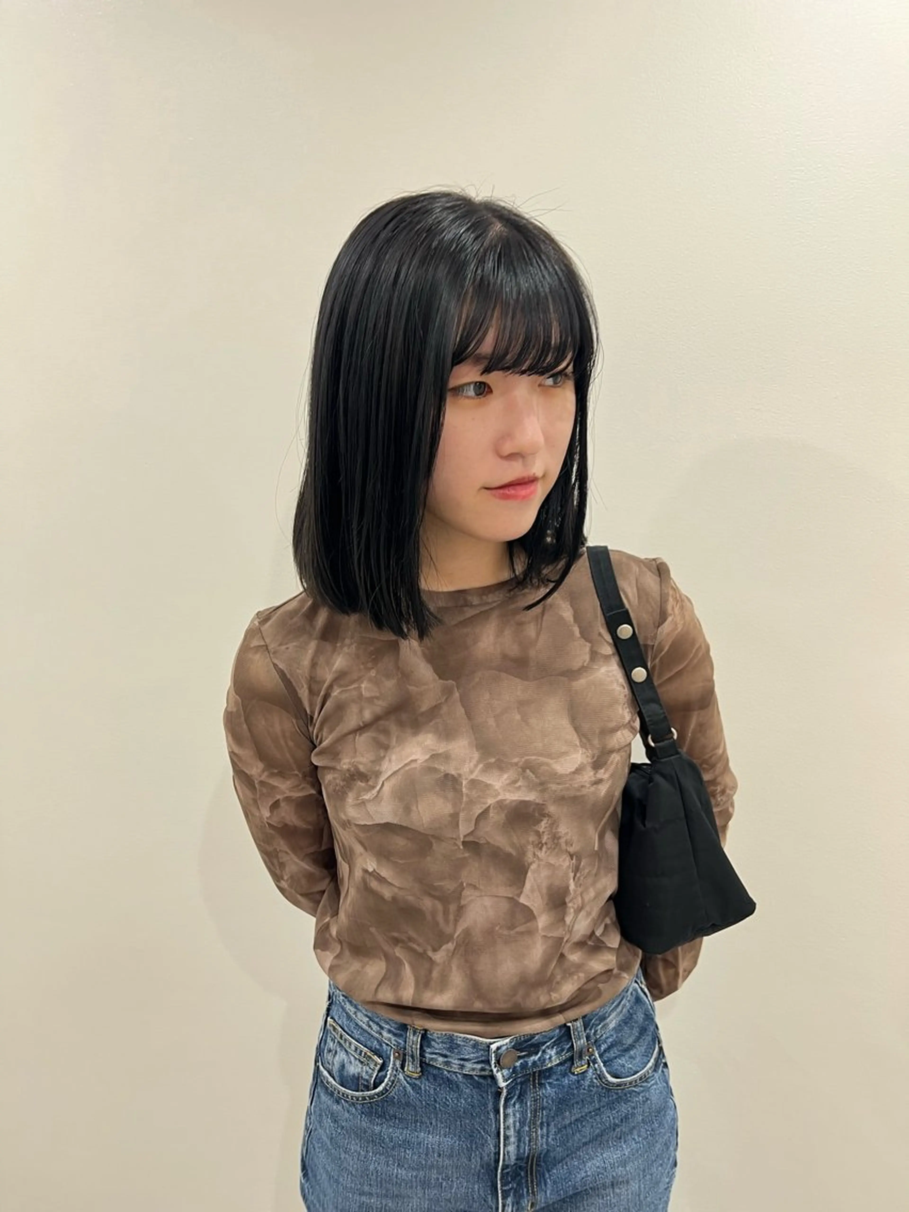 ショート カラー ダークグレー ダークグレージュ グレージュ Neale. ユメのヘアスタイル