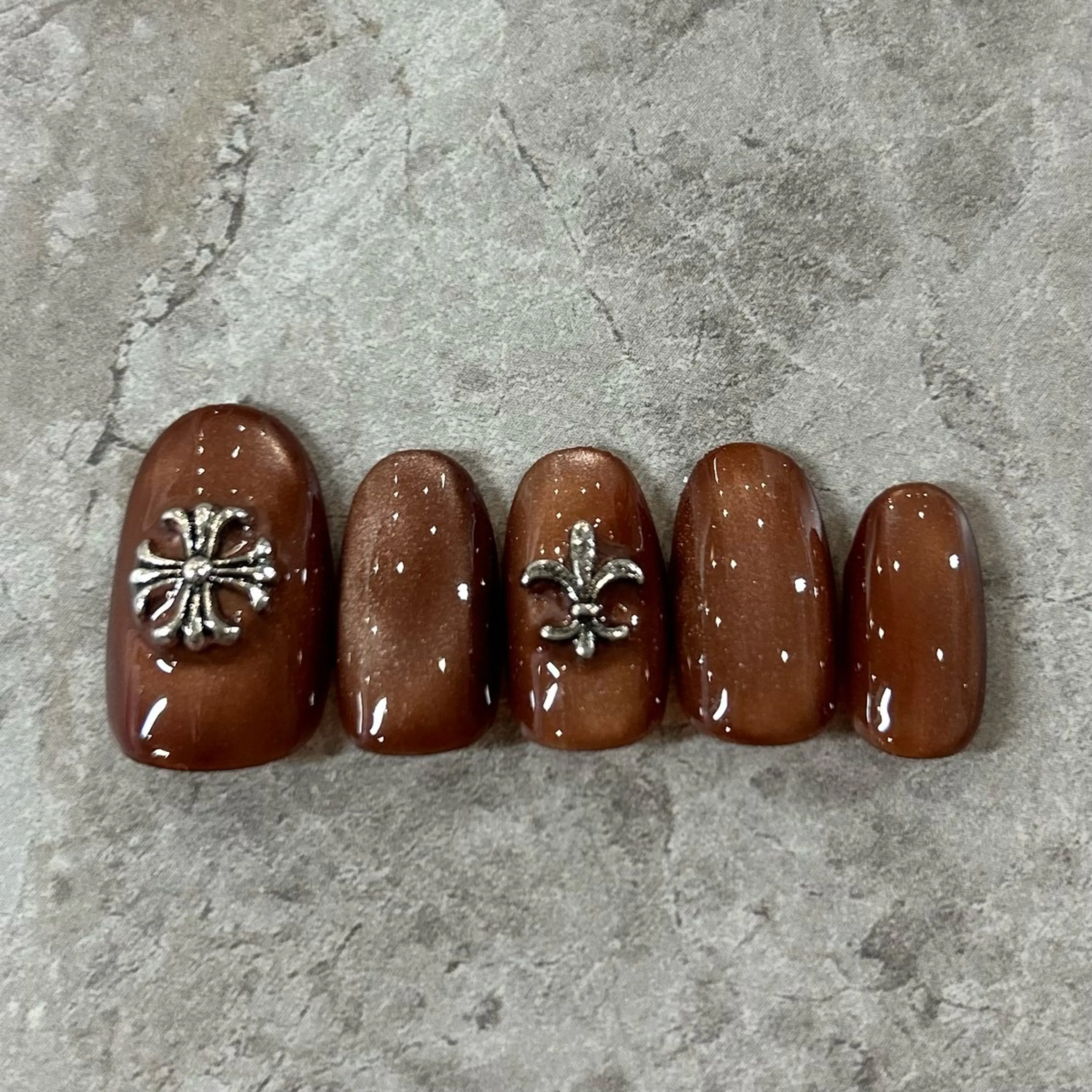 ネイル eyelash ＆nail  REVE立川南口店所属・REVE南口 🌺yuina🌺のネイルデザイン