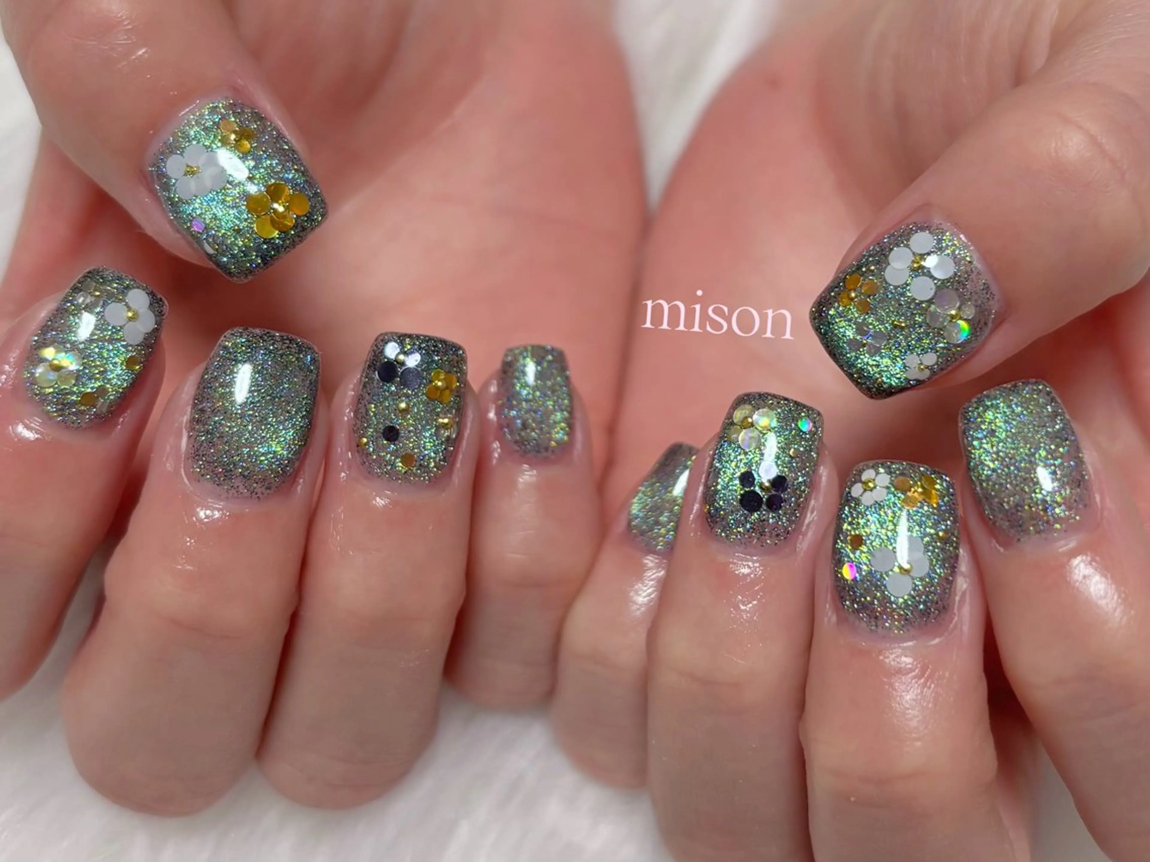 ネイル mison所属・mison 安形友花のネイルデザイン