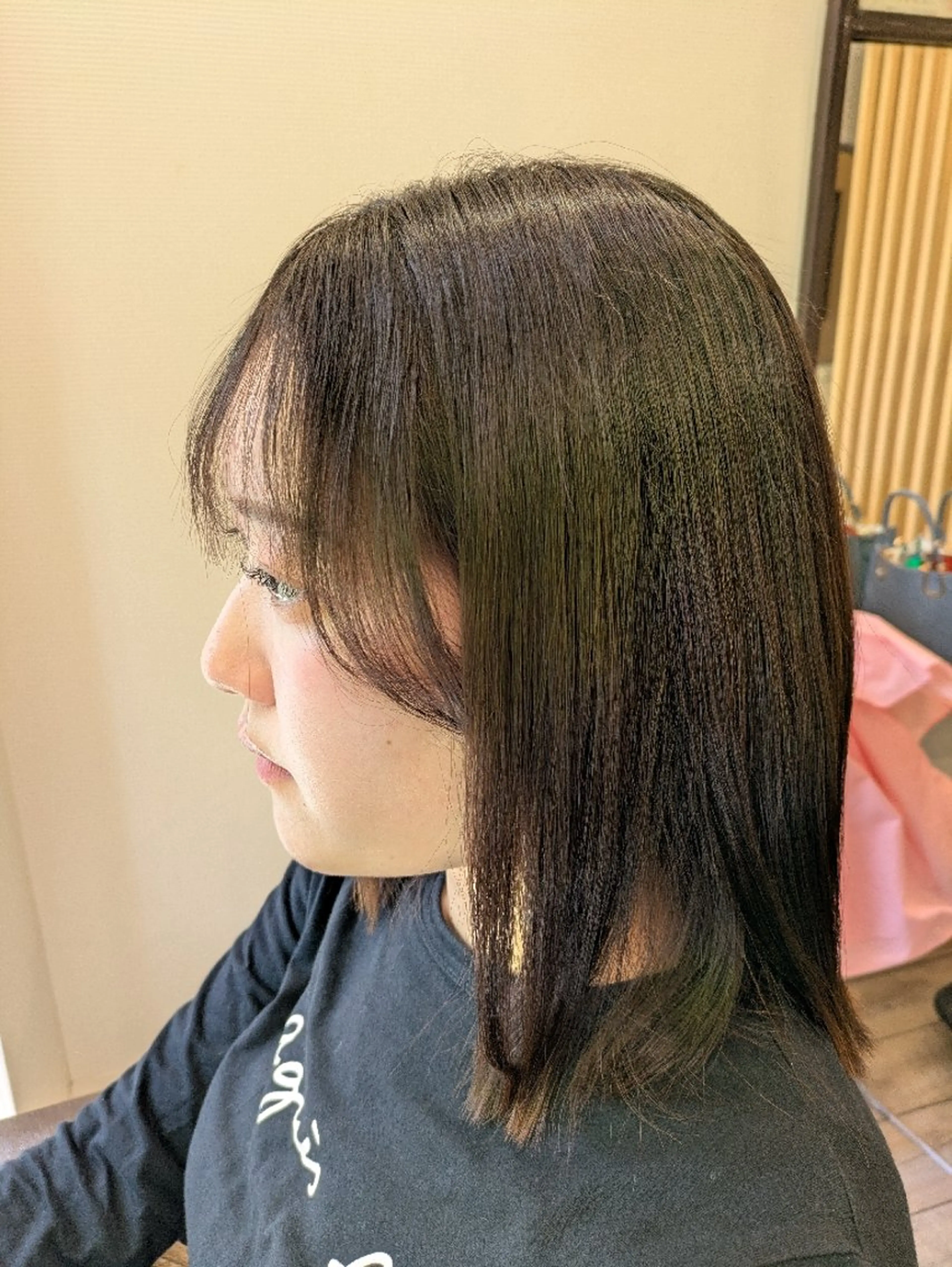 ミディアム サイドバング RYUCK[リュック]所属・岡田/ スタイリストのヘアスタイル