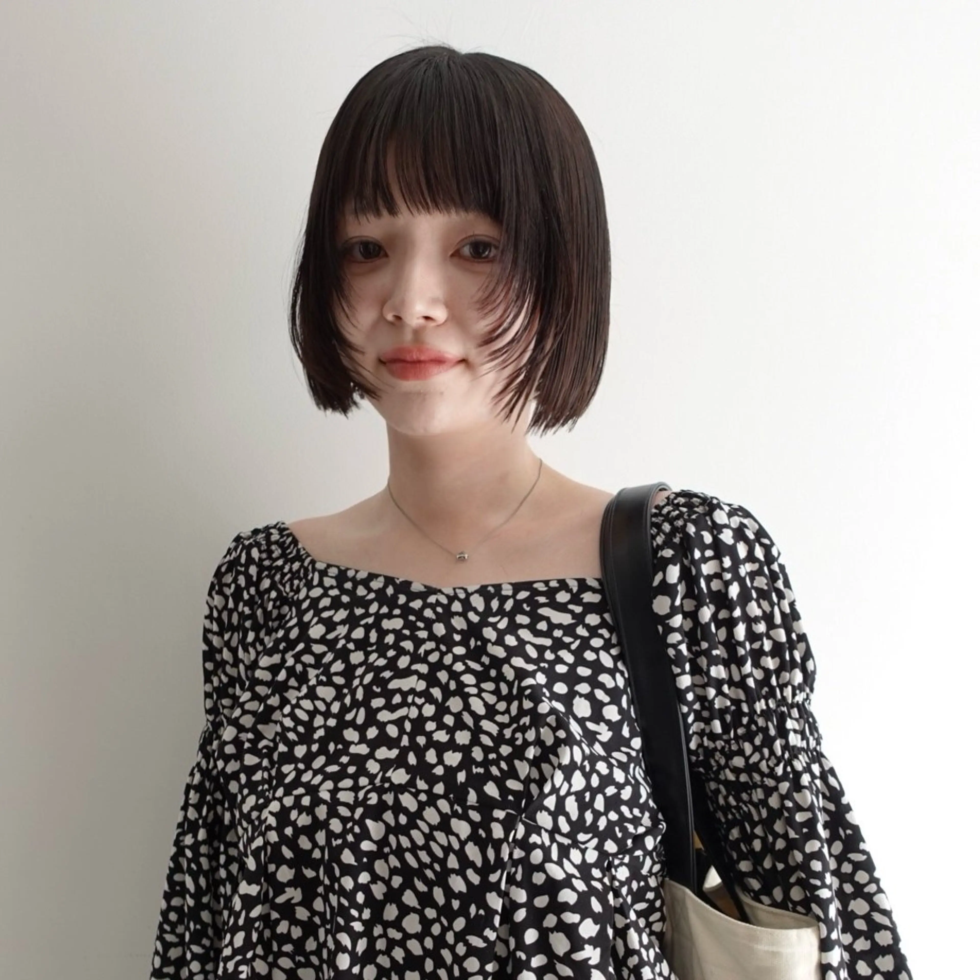 ショート ヘアアレンジ ボブ レイヤーカット カット 🌐サトウ リョウ🌐のヘアスタイル