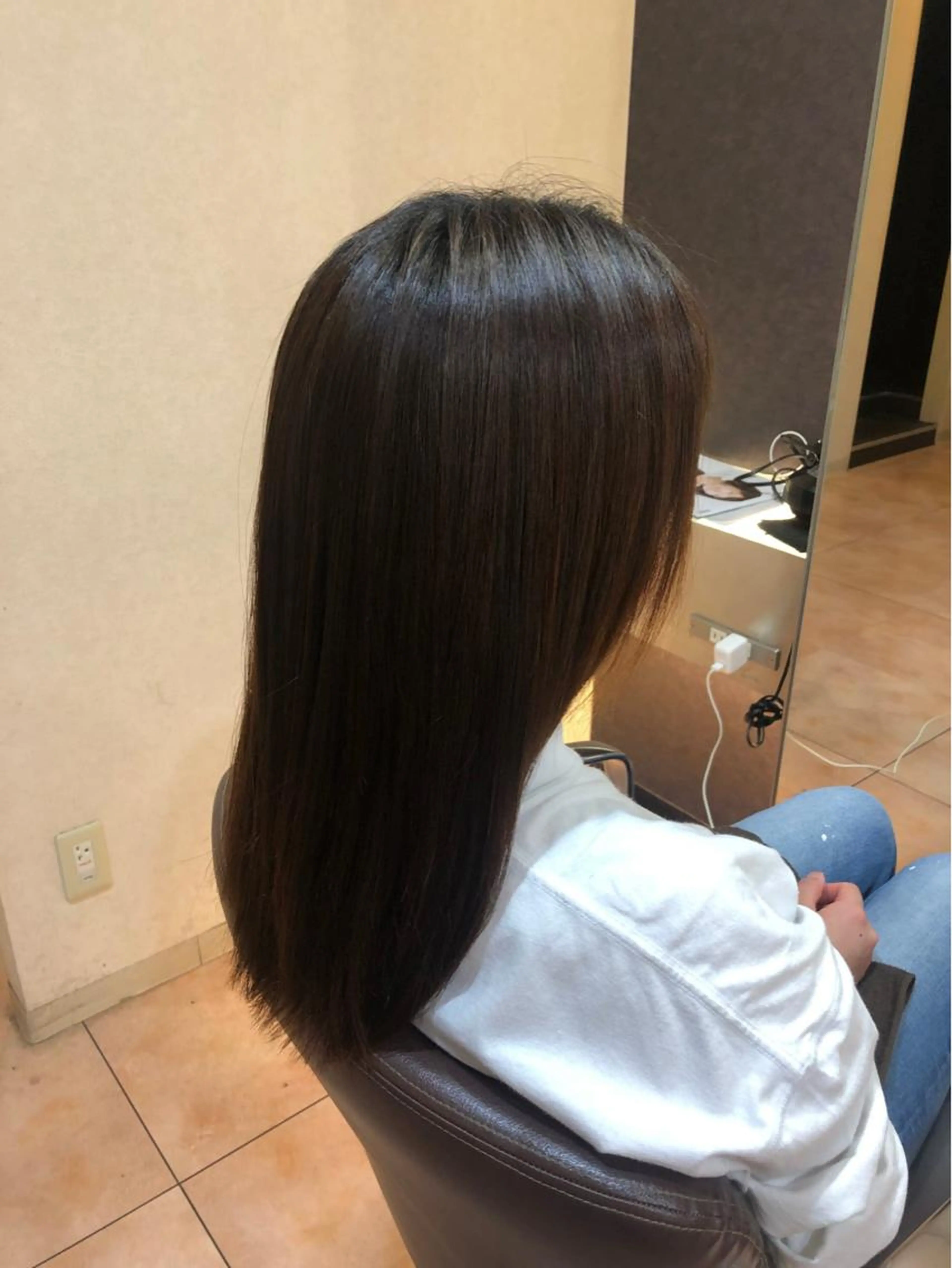 前髪縮毛矯正カット　トリートメントサービスの写真