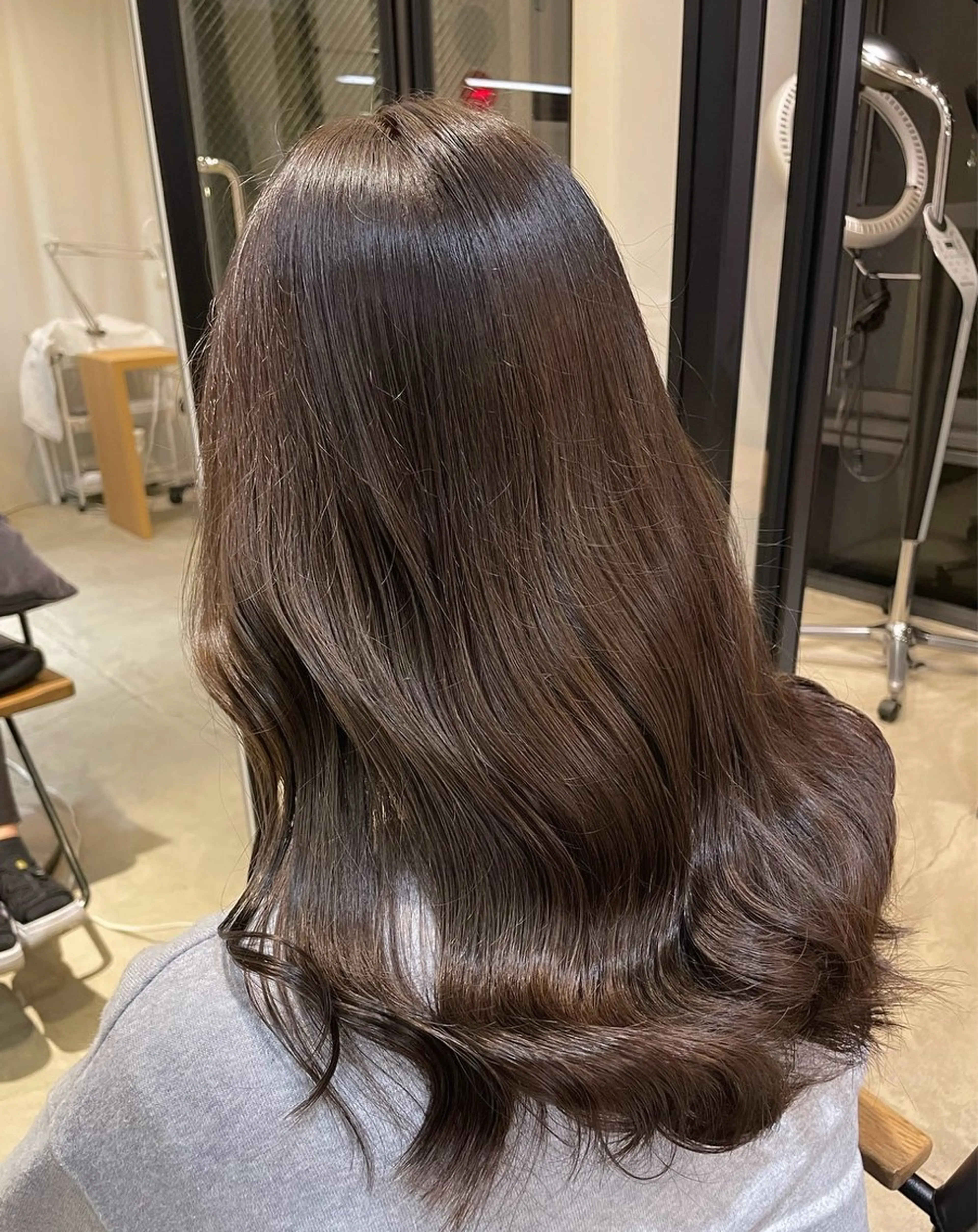 ロング カラー 頼金 愛海のヘアスタイル