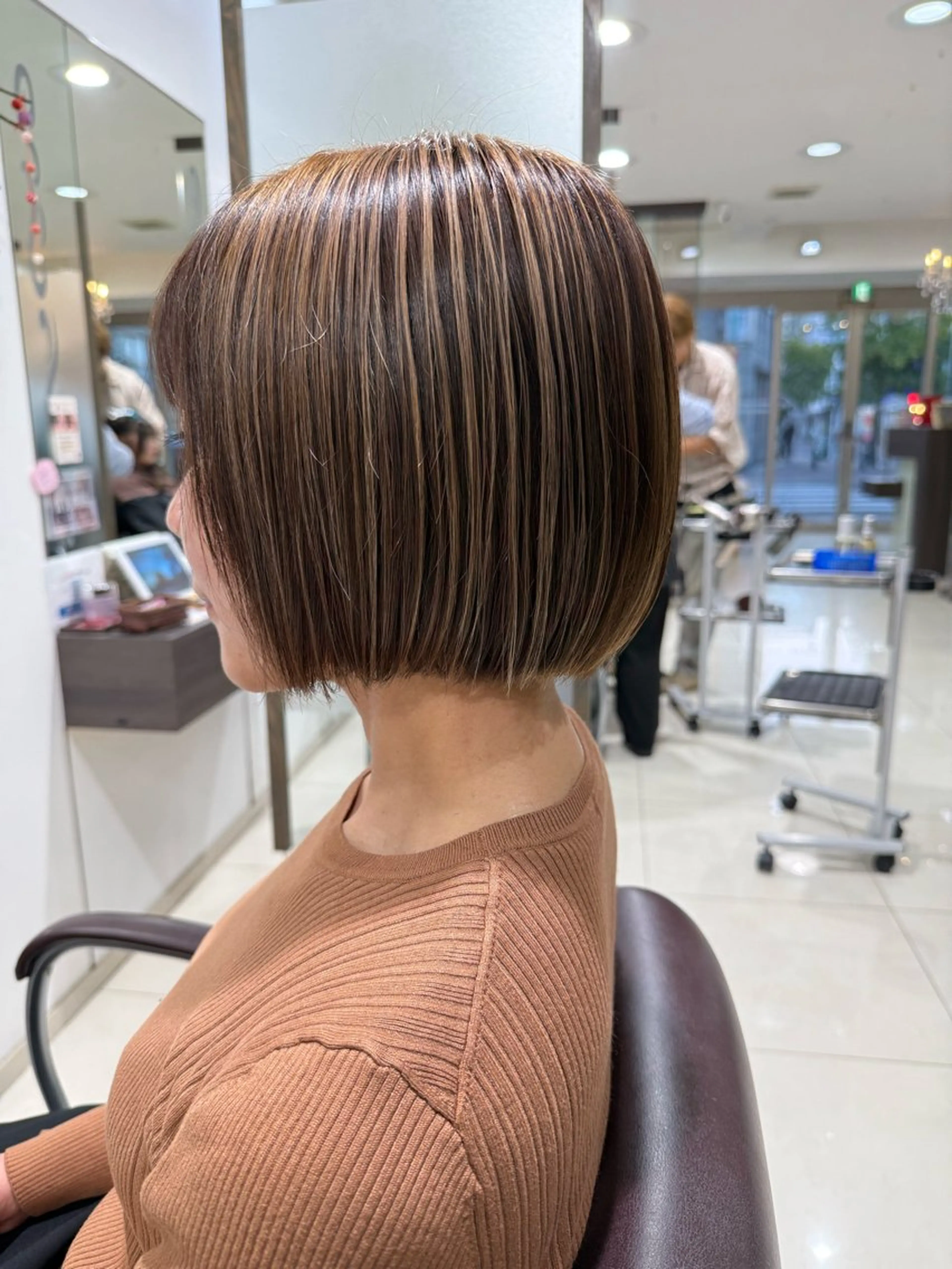 ショート カット ヘアカラー 艶カラー/縮毛矯正/ ブリーチカラー/みなのヘアスタイル