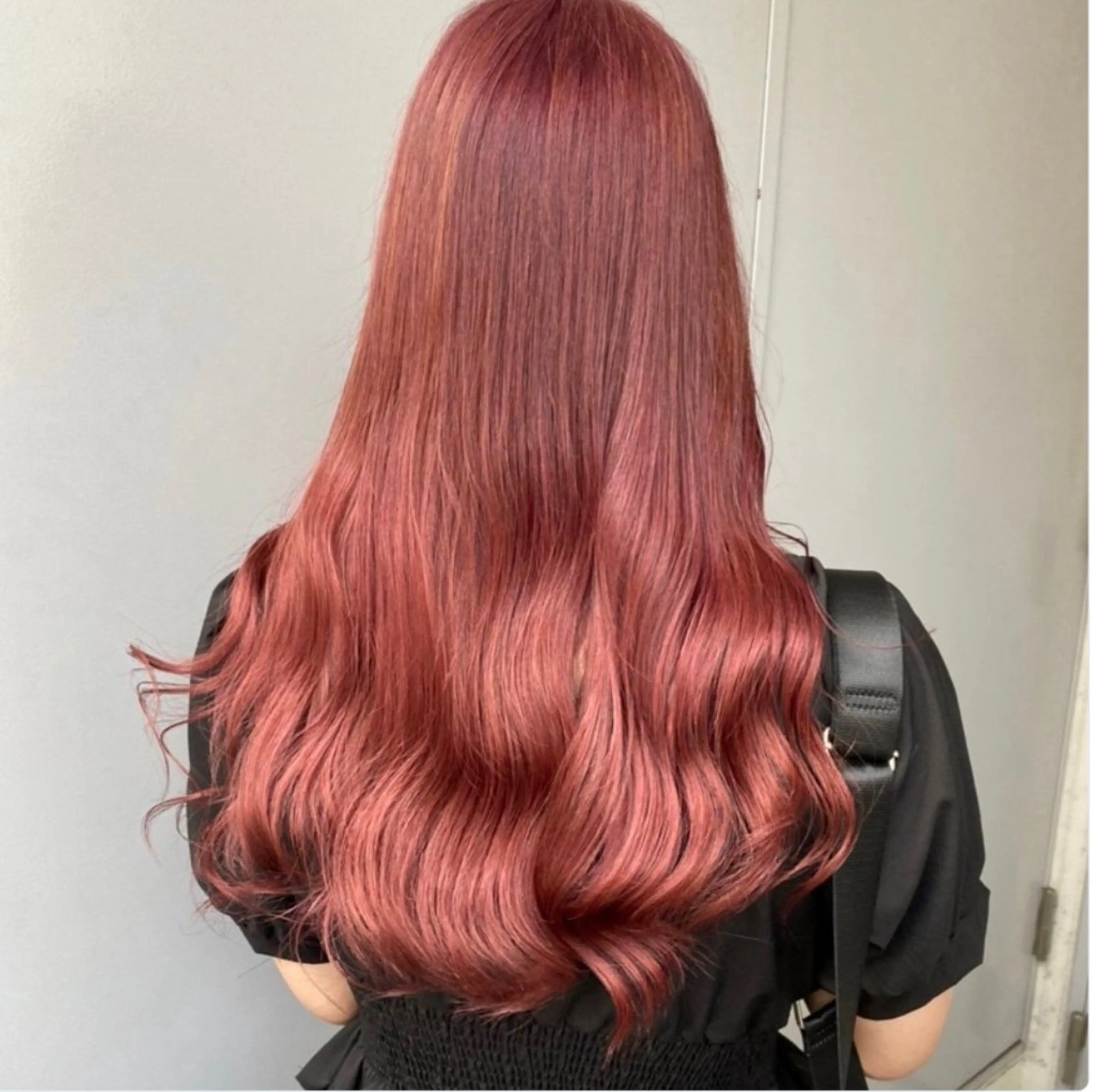 セミロング カラー ブリーチ ブラウンカラー カシス 透明感カラー ダブルカラー 🎀Girly艶髪カ ラー🎀Harukaのヘアスタイル