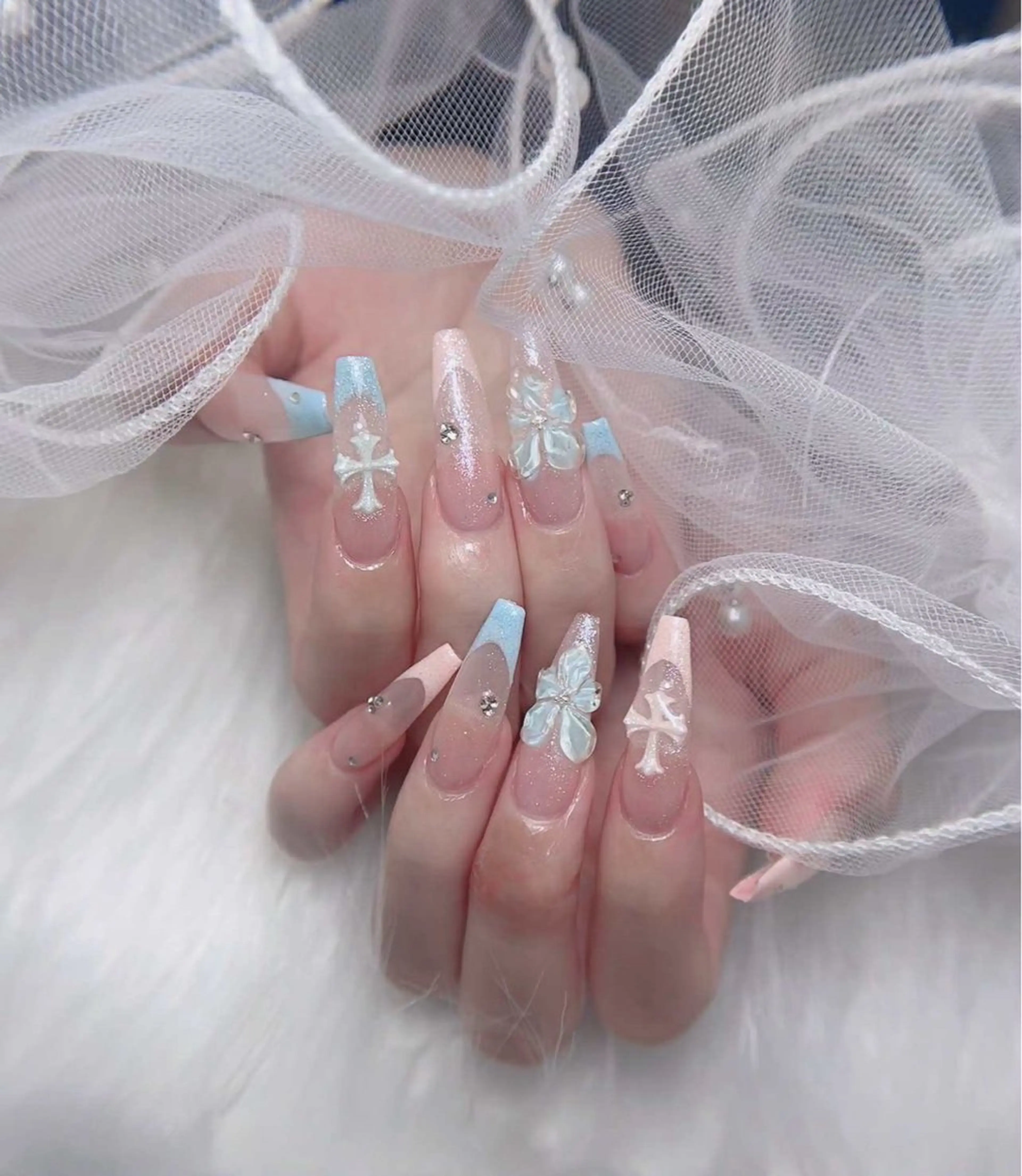 ネイル ジェルネイル グラデーション ロングネイル 持ち込み スカルプネイル MIYU nail リナのネイルデザイン
