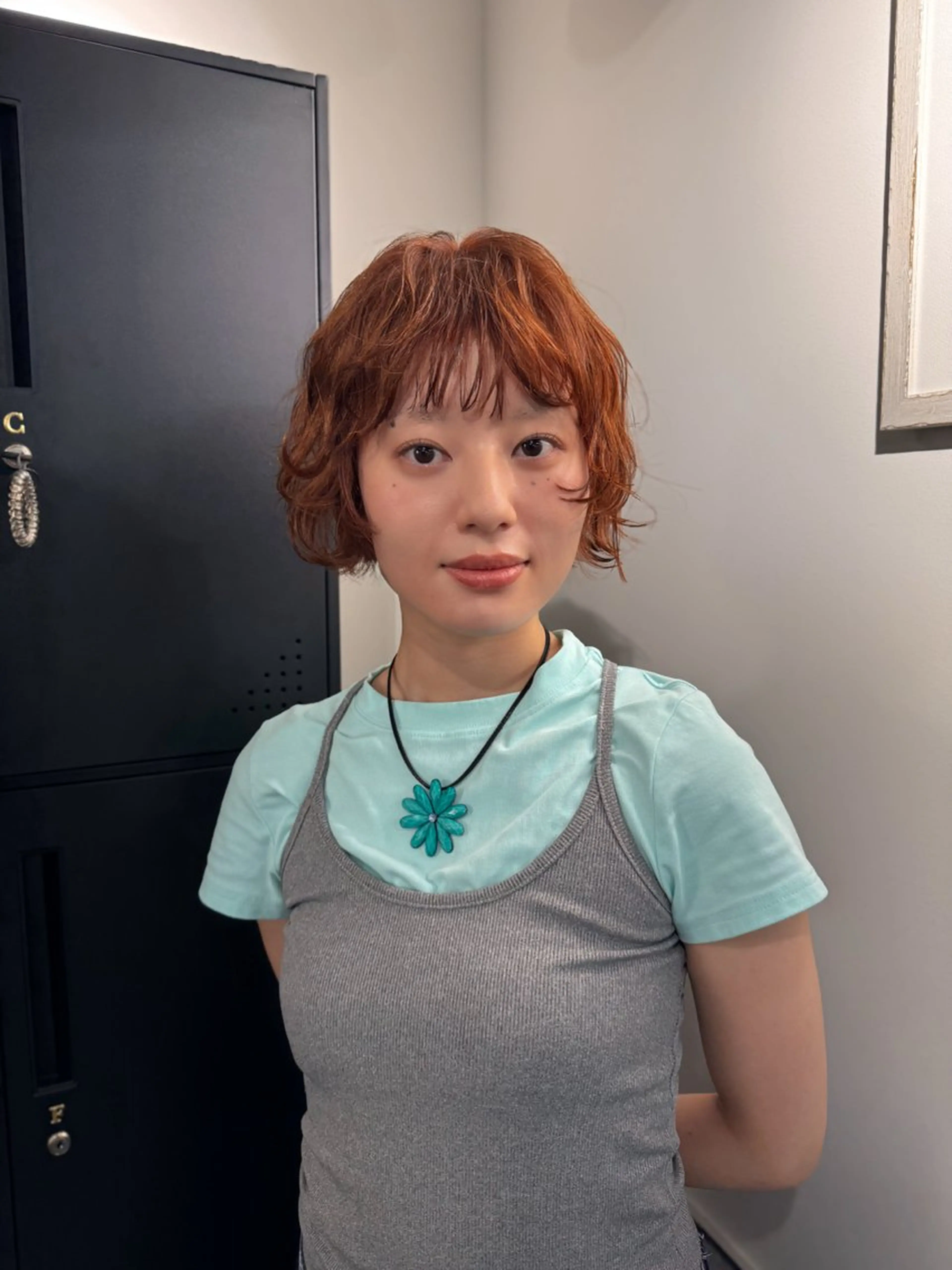 🌟ご新規様限定/ 1日１名様まで🌟カット＋ケアブリーチ/デザインカラー＋Aujuaトリートメント＋マイクロバブル泉の写真