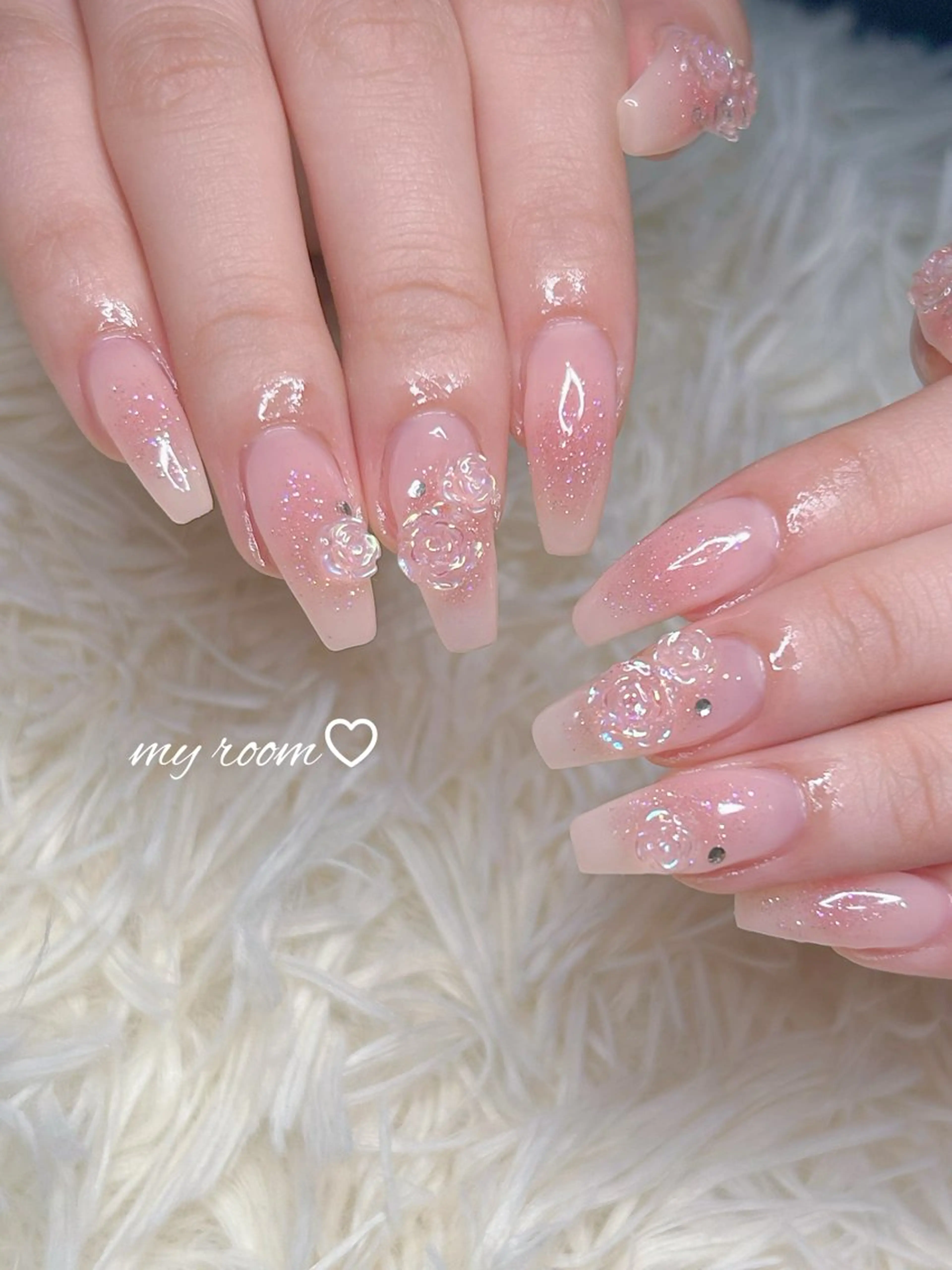 ネイル うるま市サロン Yuko Izawaのネイルデザイン