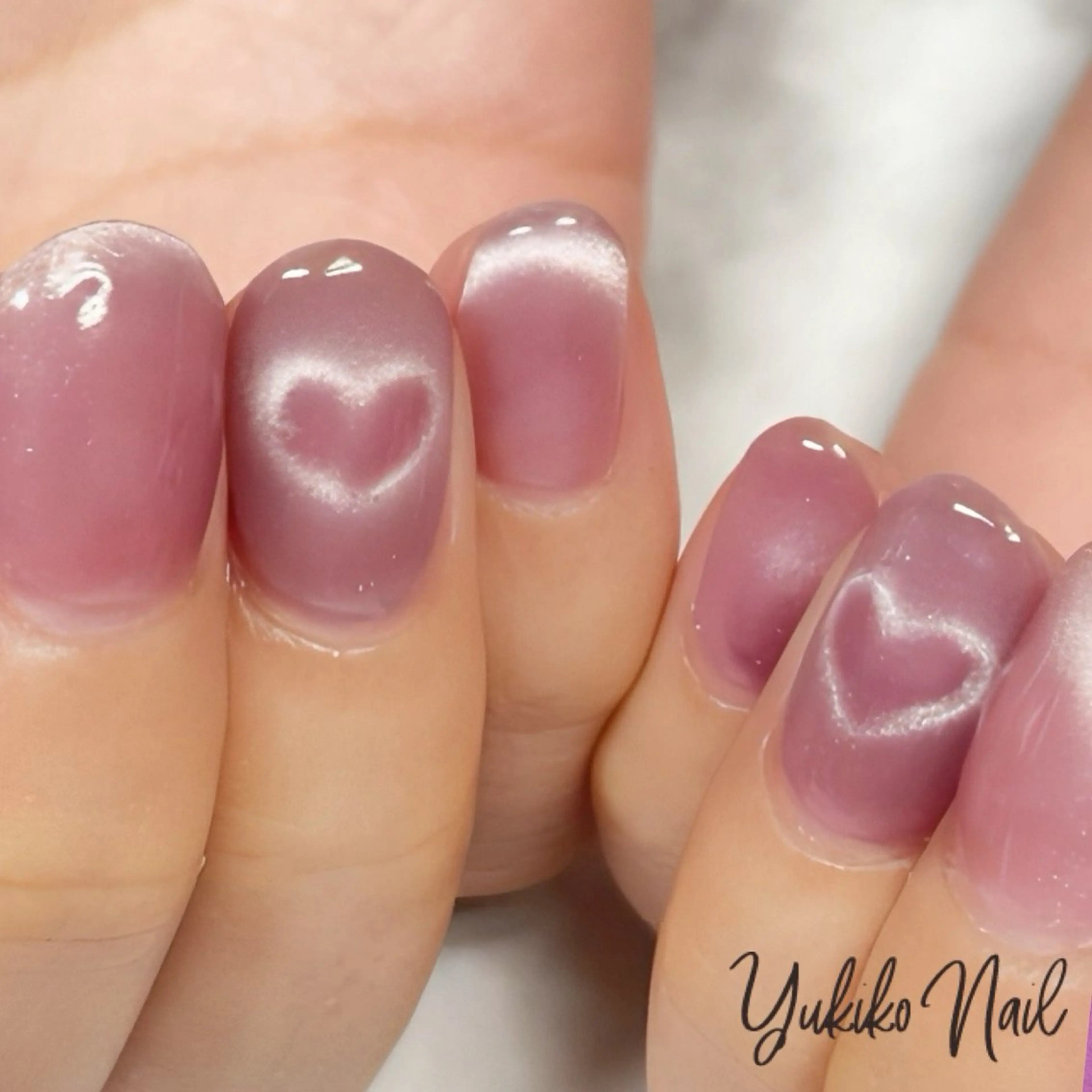 ネイル フレンチネイル グラデーション ハート キラキラネイル マグネットネイル ハンドネイル ユキコ ネイルのネイルデザイン