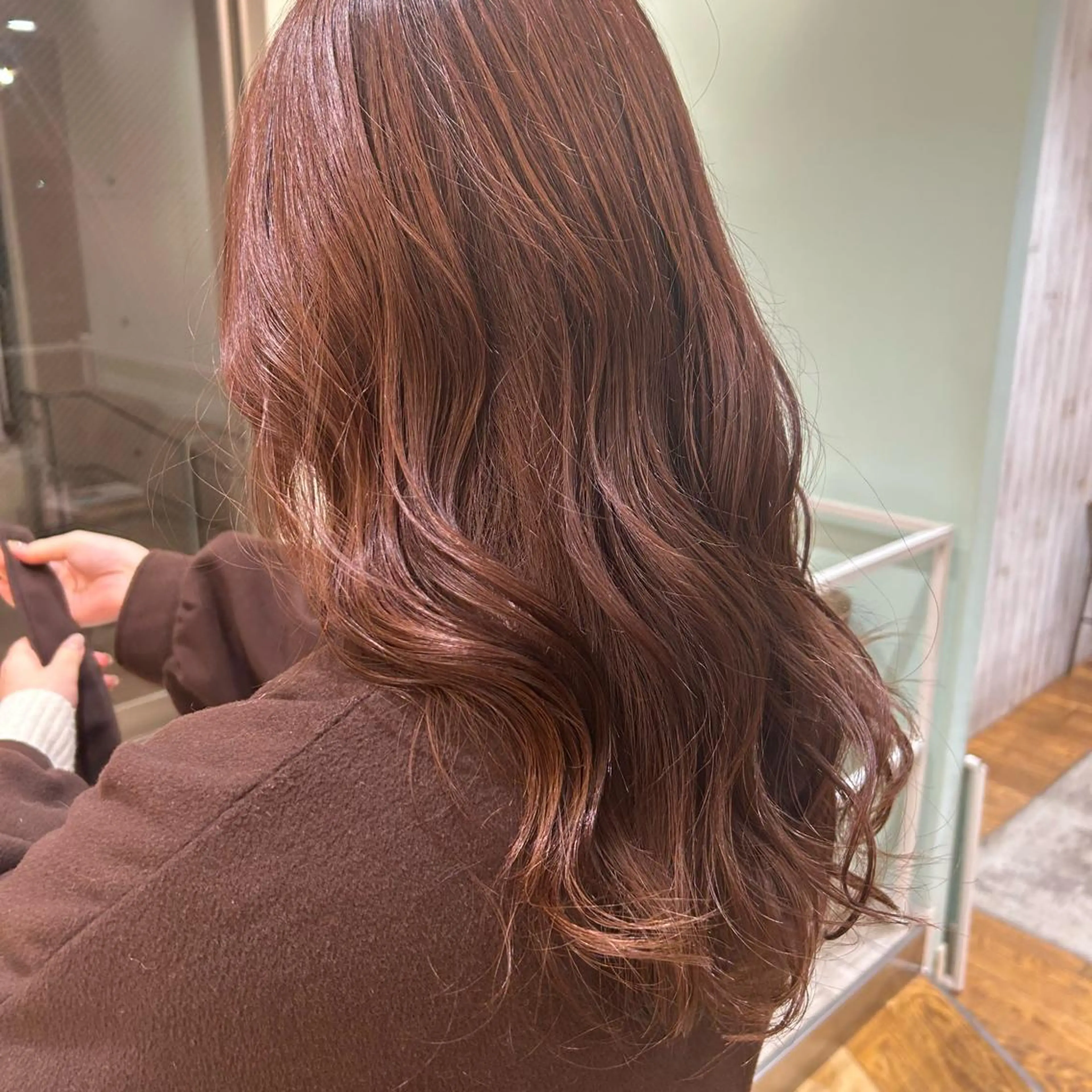 ロング カラー 浅倉栞 /透明感カラーのヘアスタイル