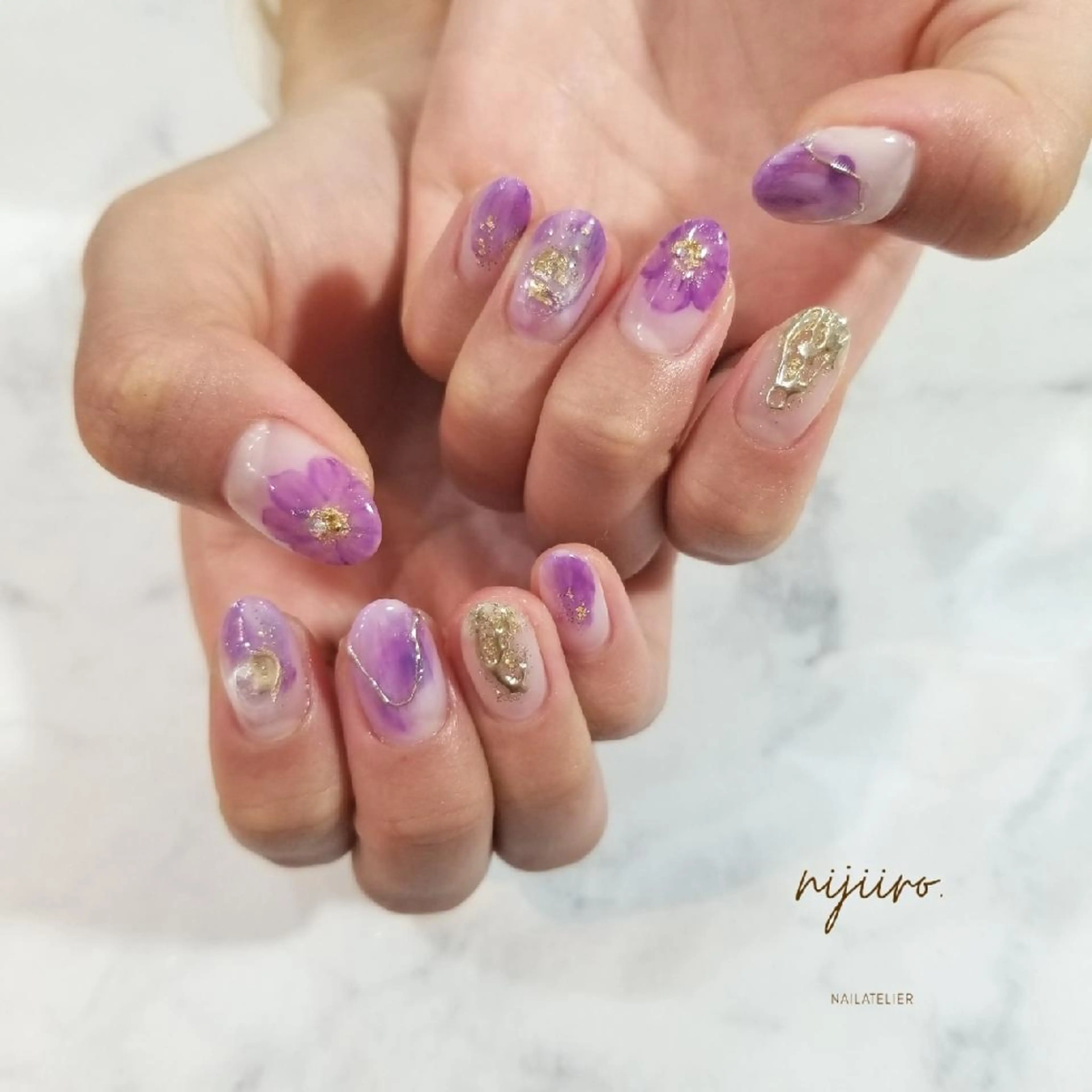 ネイル ハンドネイル nailatelier nijiiro.所属・nijiiro🌈 サトウのネイルデザイン
