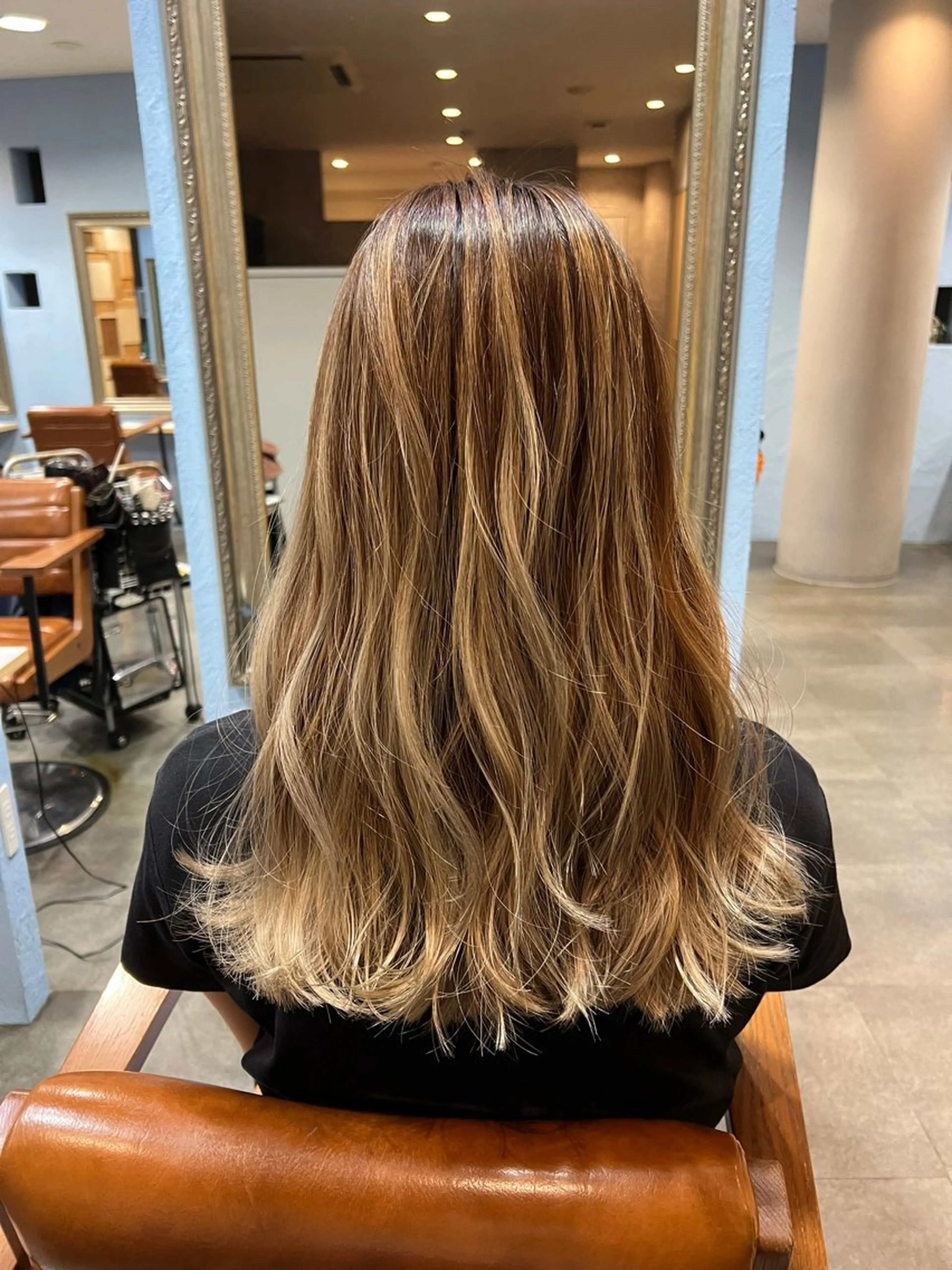 【外国人風】バレイヤージュ&カラー&カットの写真